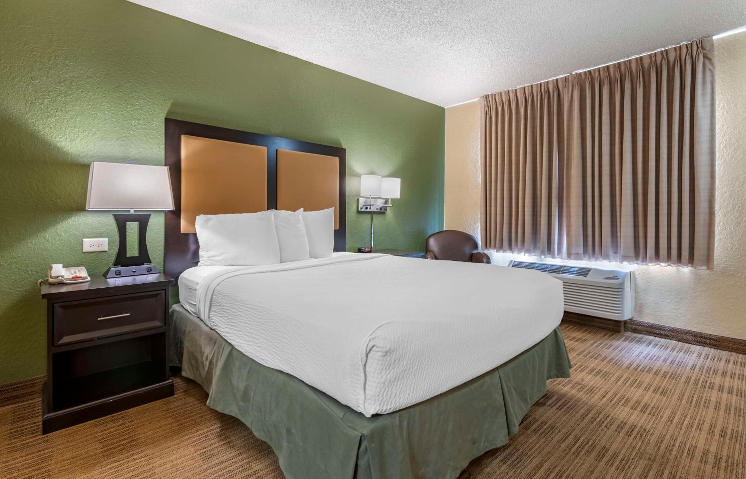 Extended Stay America Suites - Orlando - Orlando Theme Parks - Major Blvd — 9