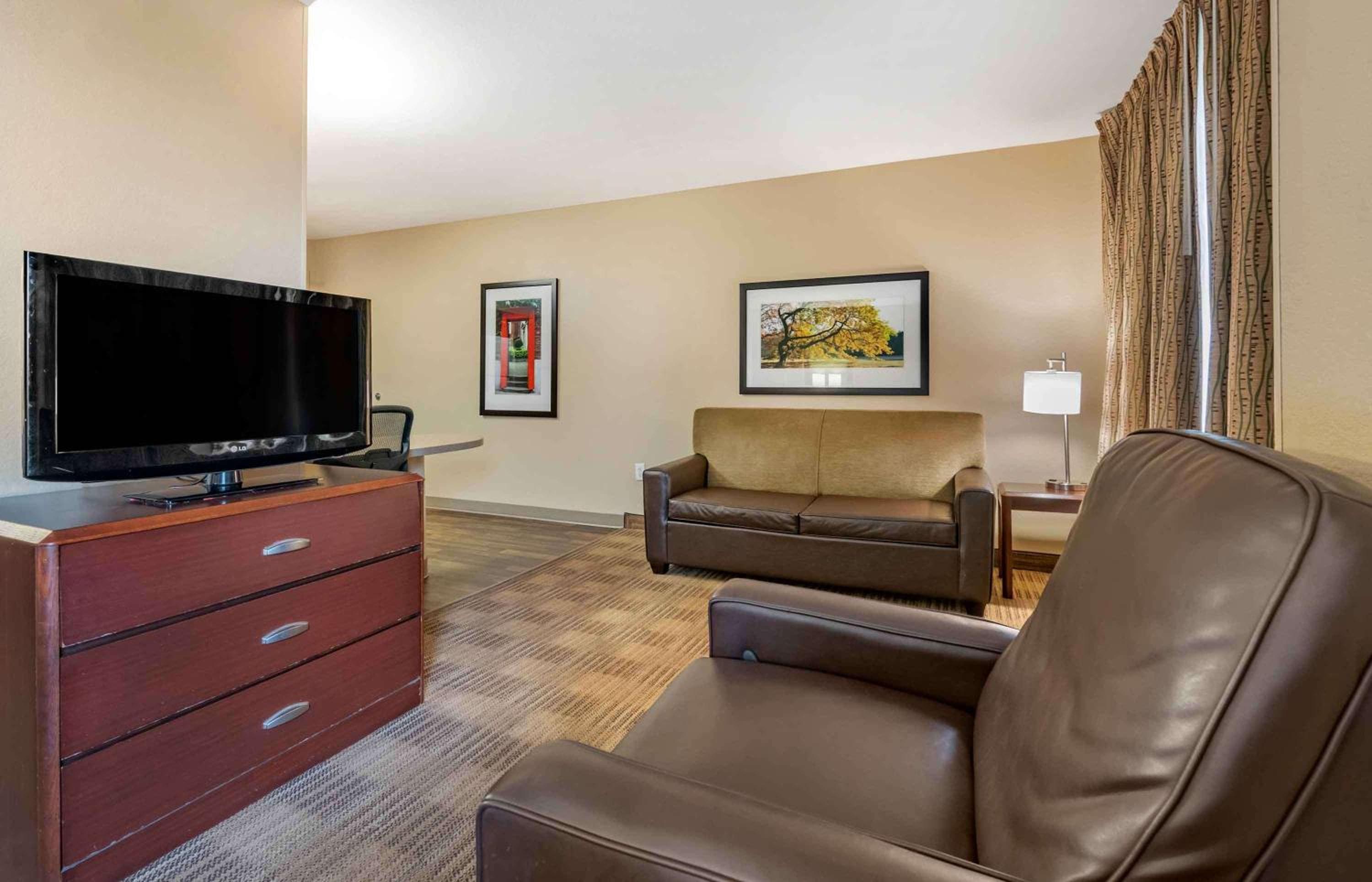 Extended Stay America Suites - Orlando - Southpark - Commodity Circle — 21