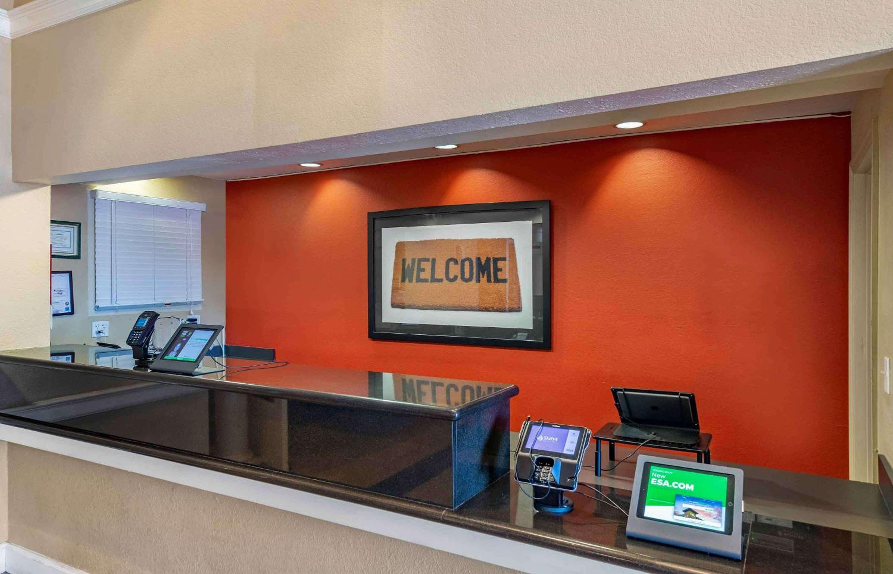 Extended Stay America Suites - Tampa - Aeropuerto - N Westshore Blvd — 4