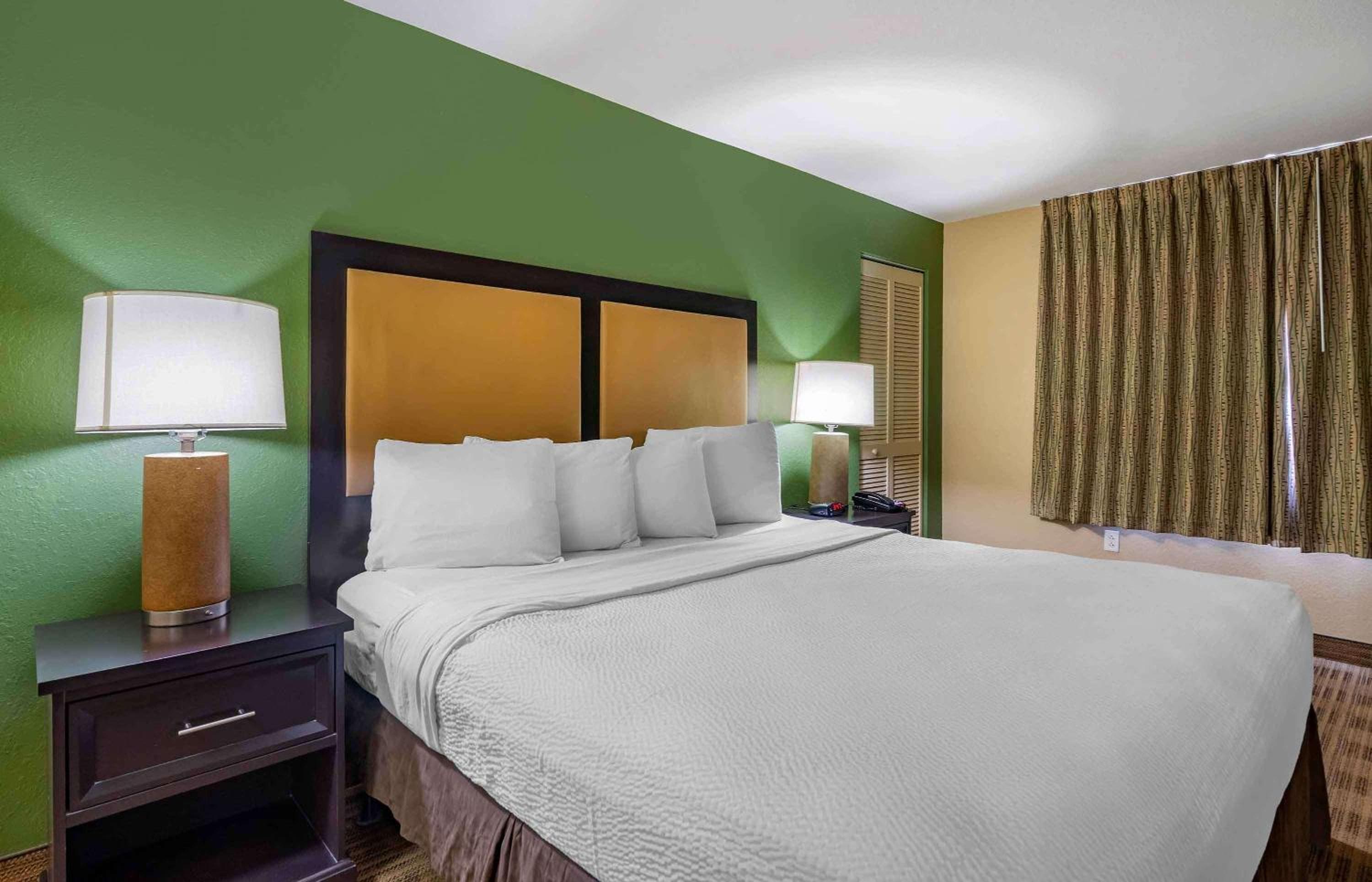 Extended Stay America Suites - Tampa - Aeropuerto - N Westshore Blvd — 26