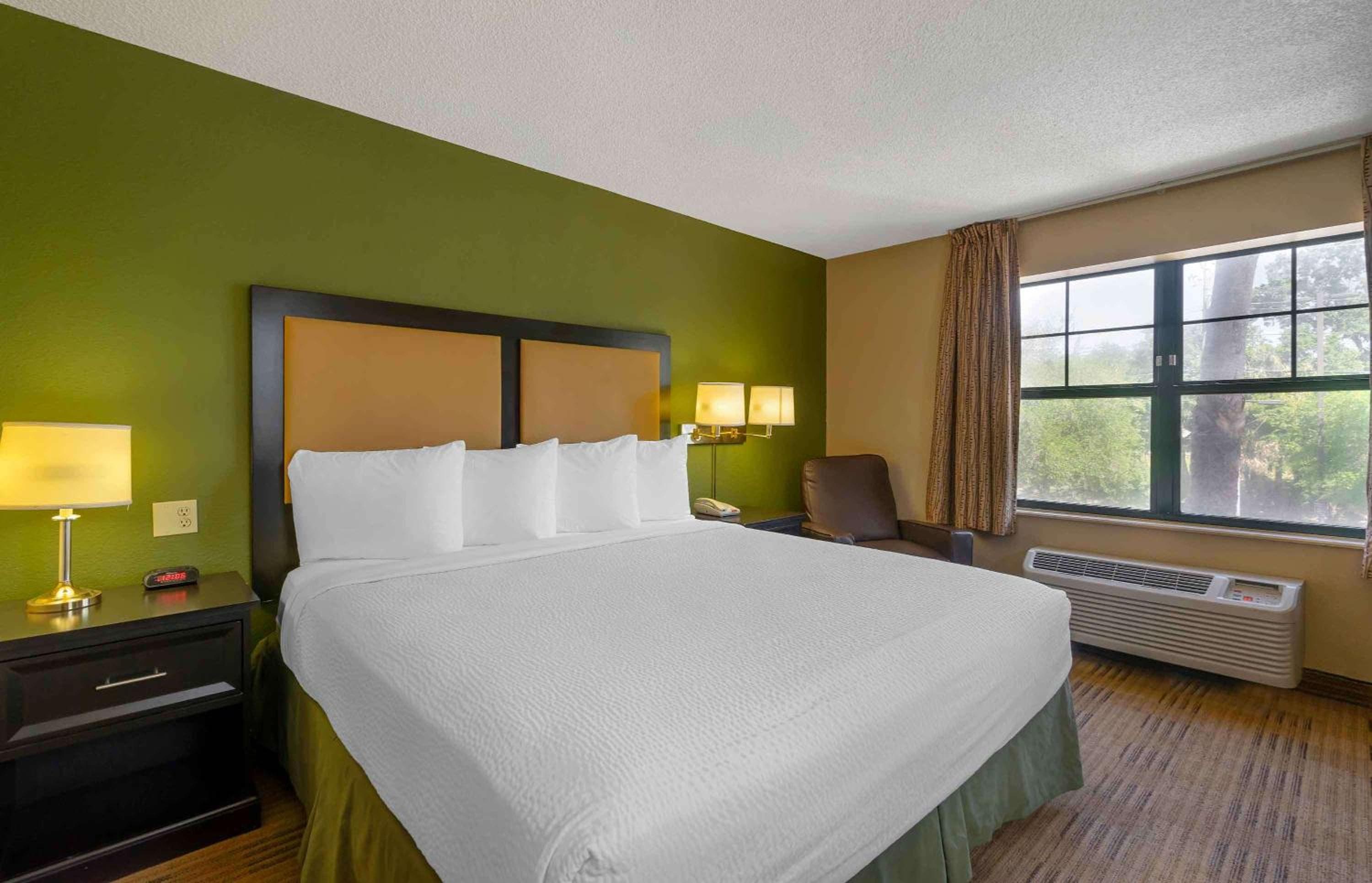 Extended Stay America Suites - Tampa - Airport - Spruce Street — 23
