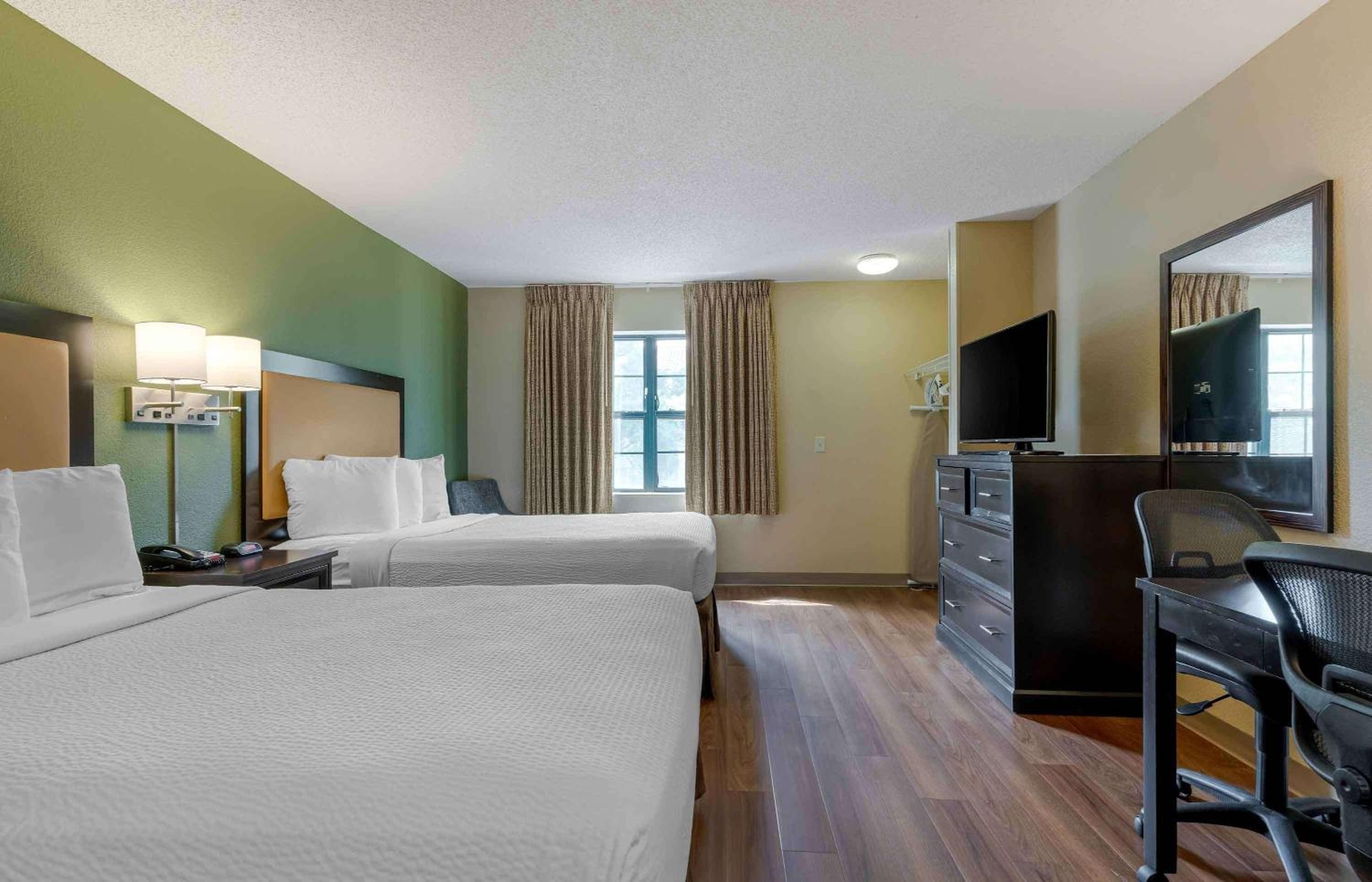 Extended Stay America Suites - Tampa - Airport - Spruce Street — 18