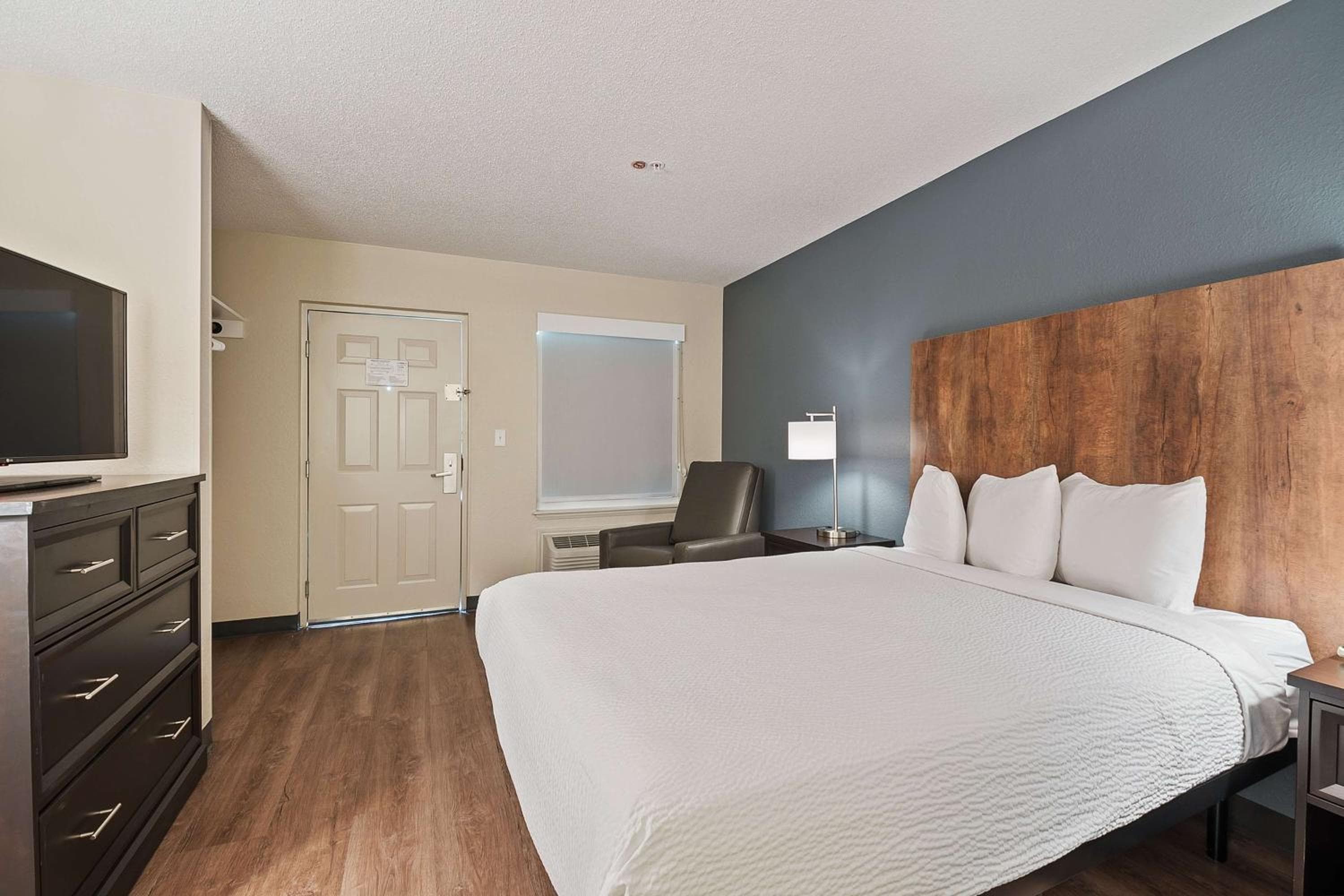Extended Stay America Suites - Miami - Aeropuerto - Laguna Azul — 12