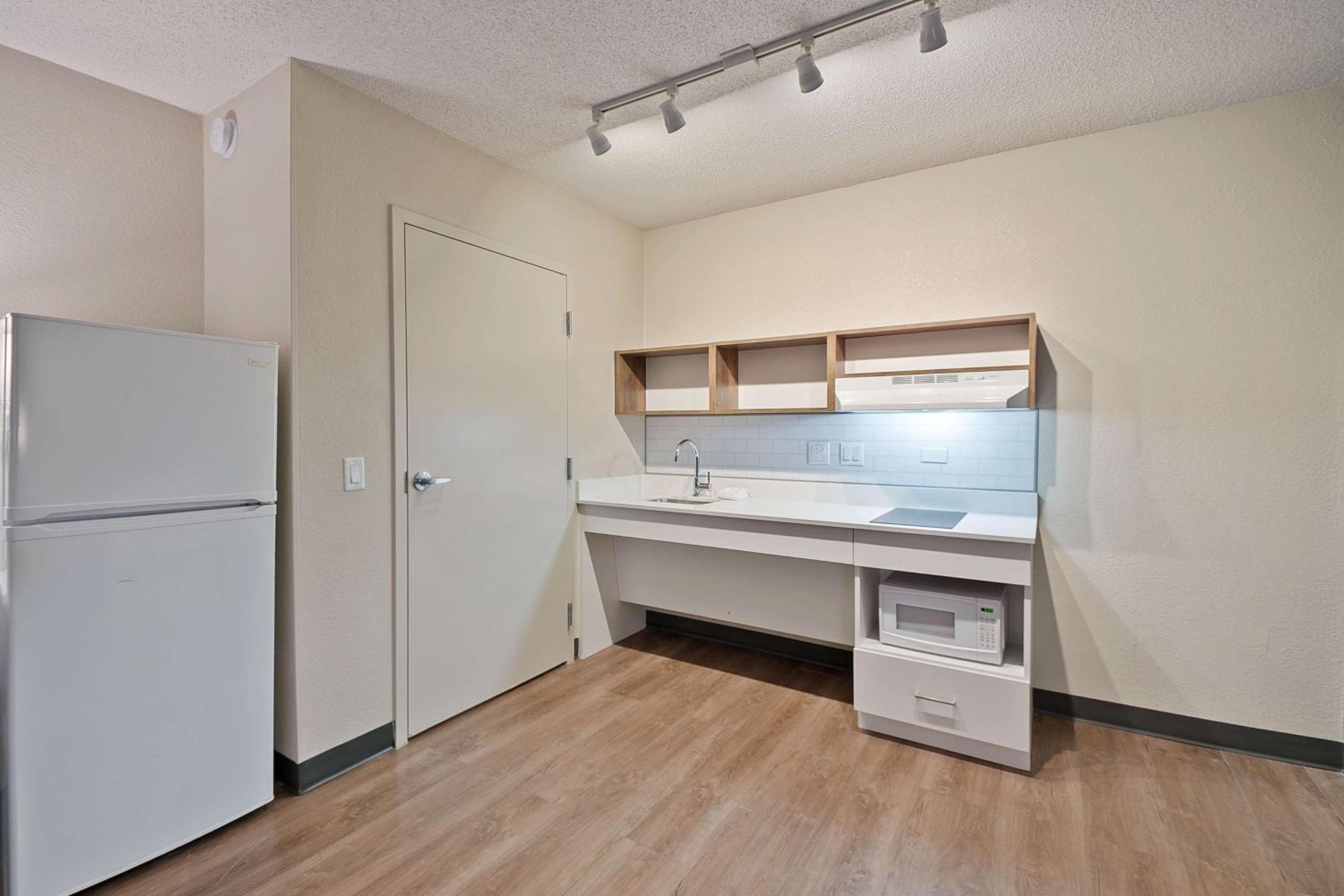 Extended Stay America Suites - Miami - Aeropuerto - Laguna Azul — 16