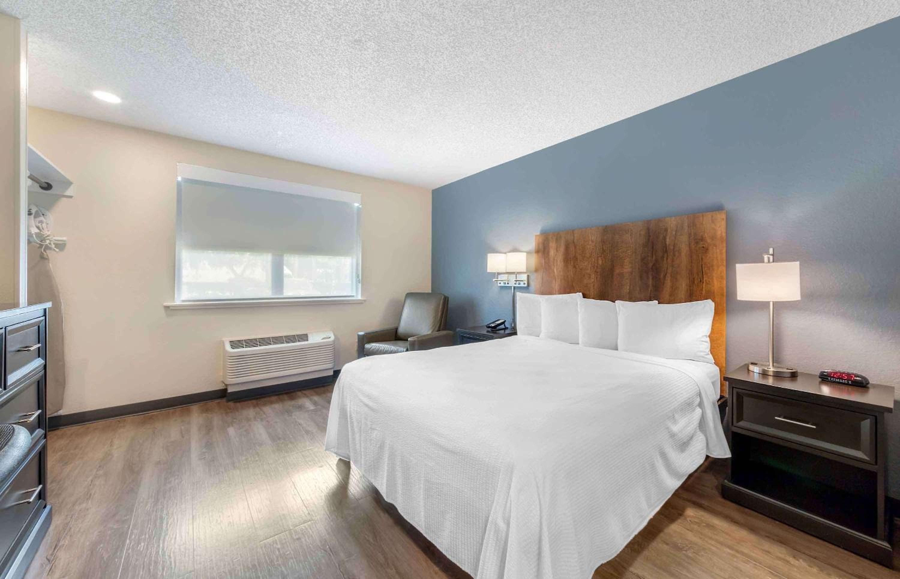 Extended Stay America Premier Suites - Miami - Airport - Doral - 87th Avenue Süd — 8