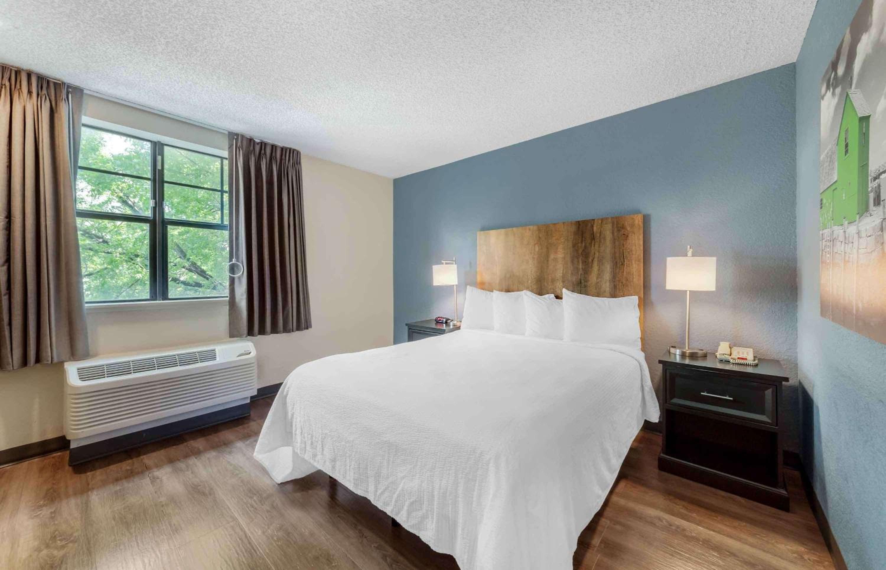 Extended Stay America Premier Suites - Miami - Airport - Doral - 87th Avenue Süd — 12