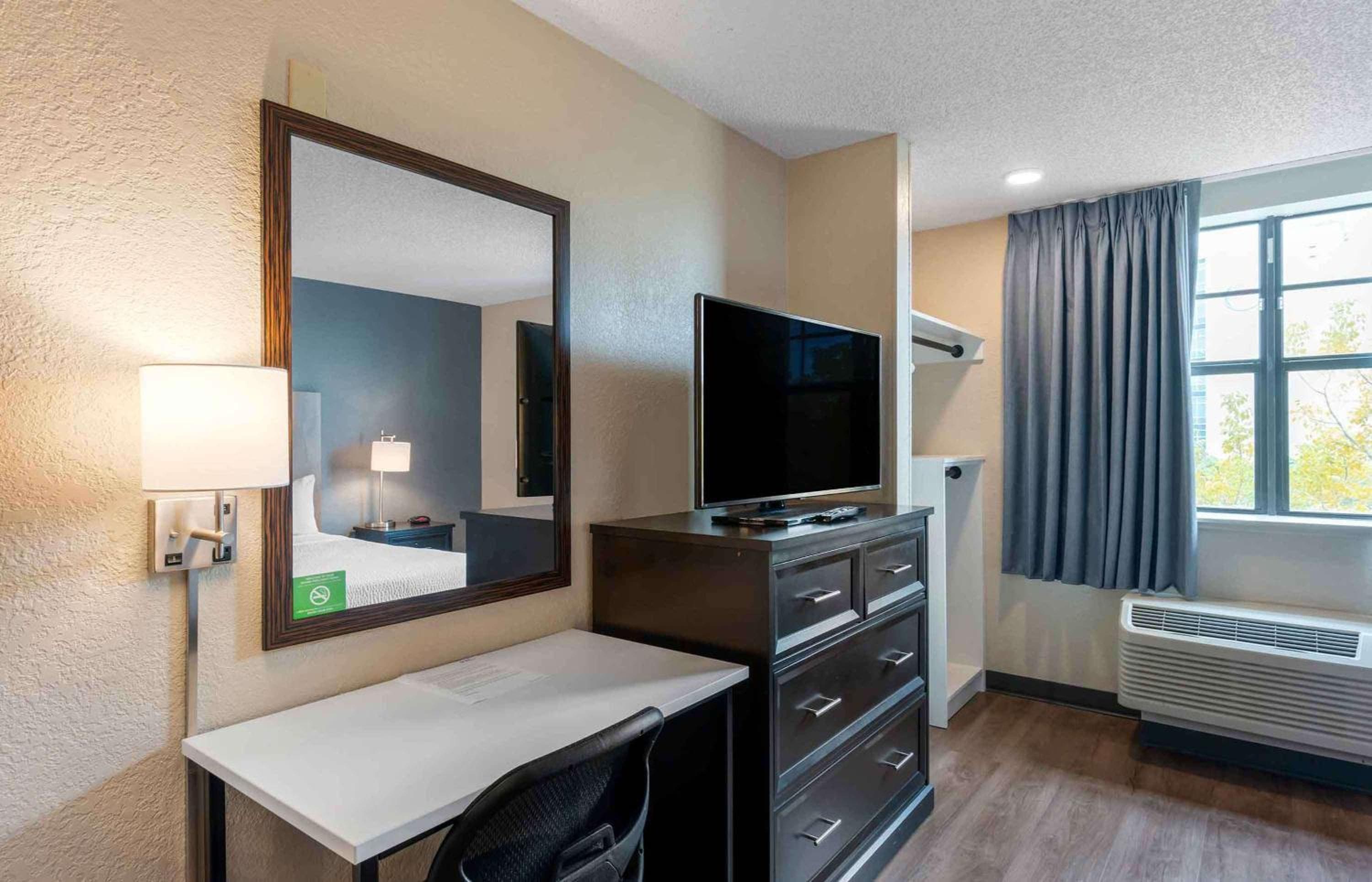 Extended Stay America Premier Suites - Miami - Airport - Doral - 87th Avenue Süd — 14
