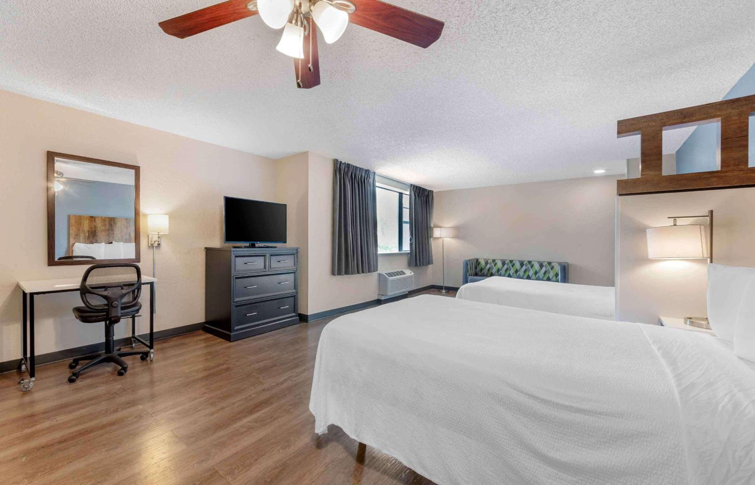 Extended Stay America Premier Suites - Miami - Airport - Doral - 87th Avenue Süd — 27