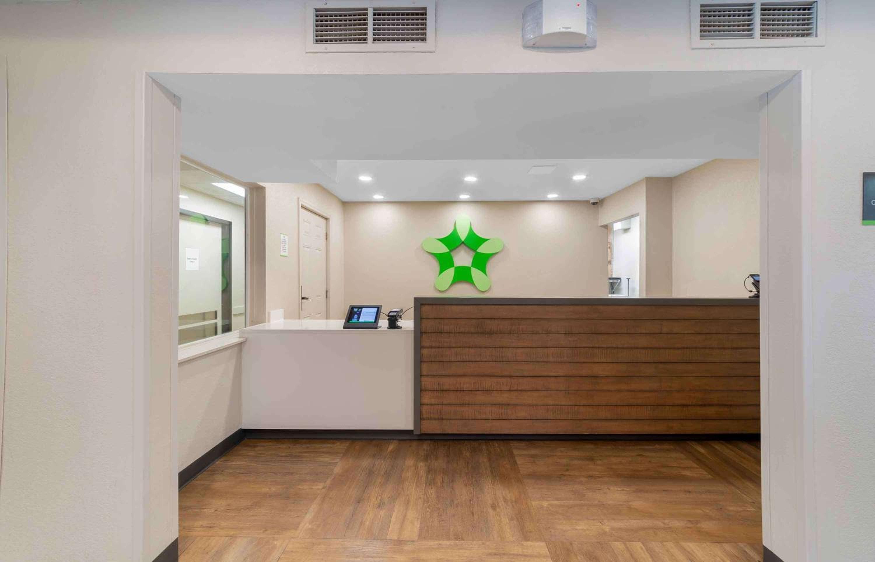 Soggiorno prolungato America Premier Suites - Miami - Aeroporto - Miami Springs — 4