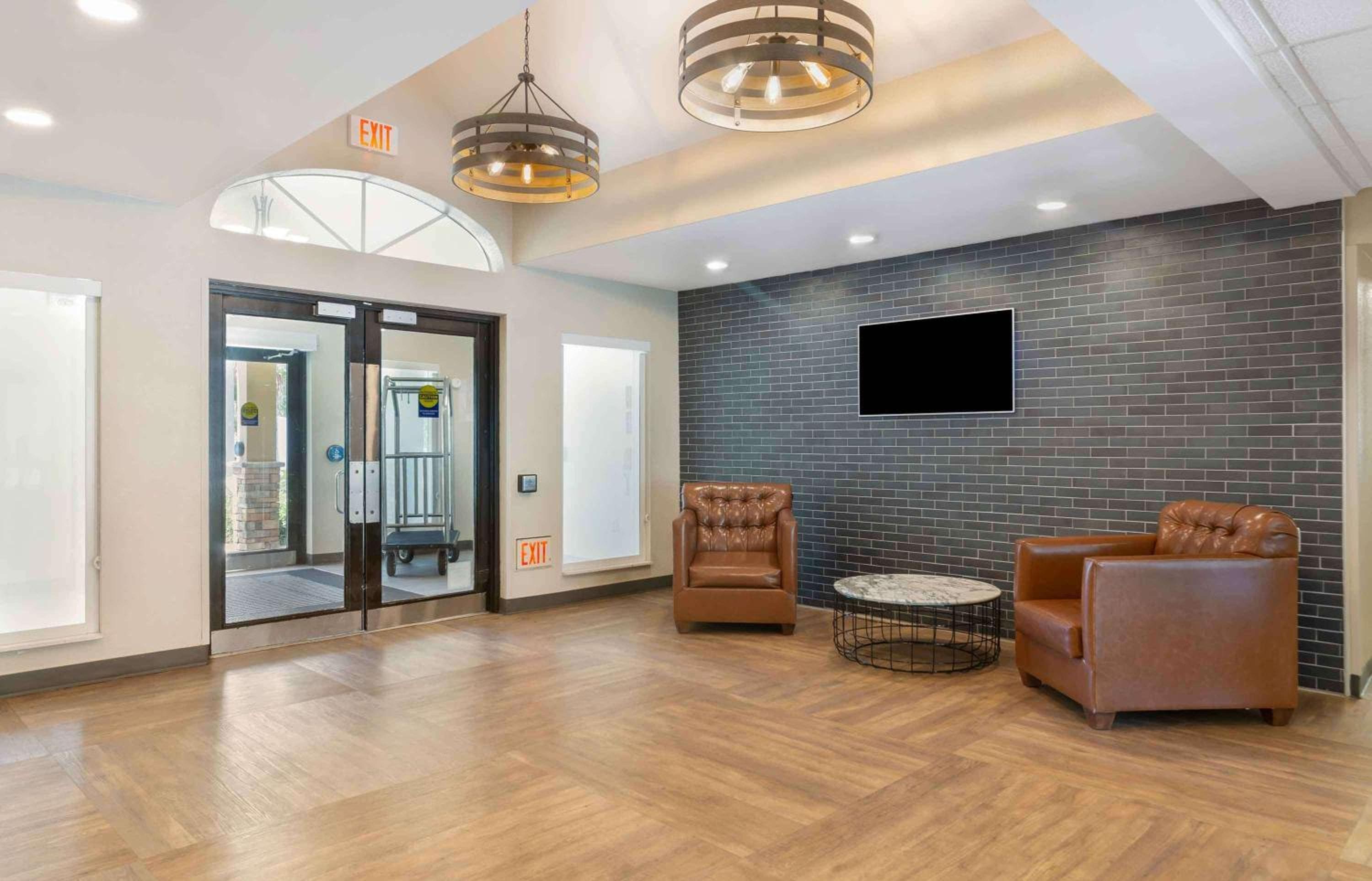 Soggiorno prolungato America Premier Suites - Miami - Aeroporto - Miami Springs — 6