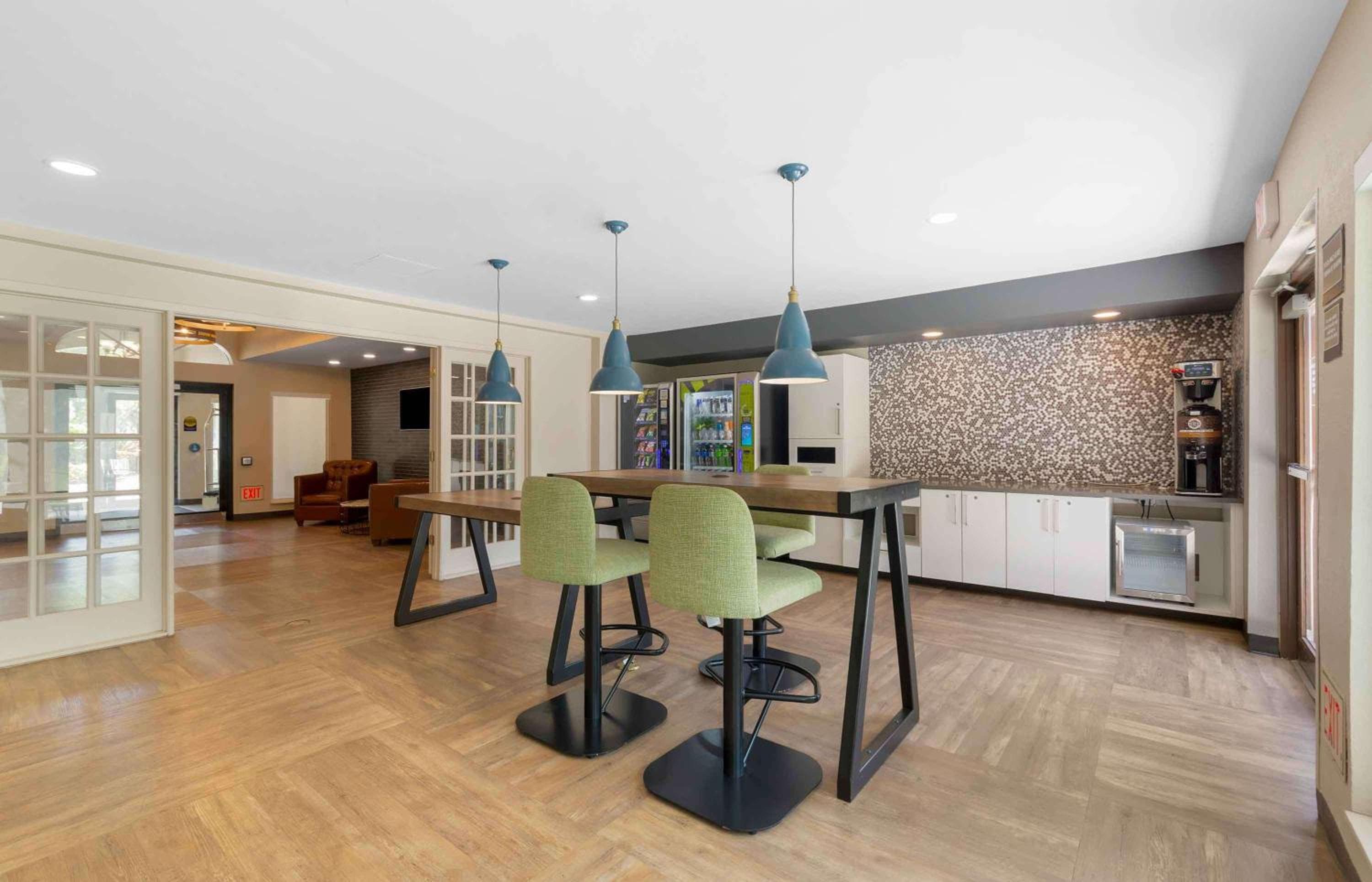 Soggiorno prolungato America Premier Suites - Miami - Aeroporto - Miami Springs — 7