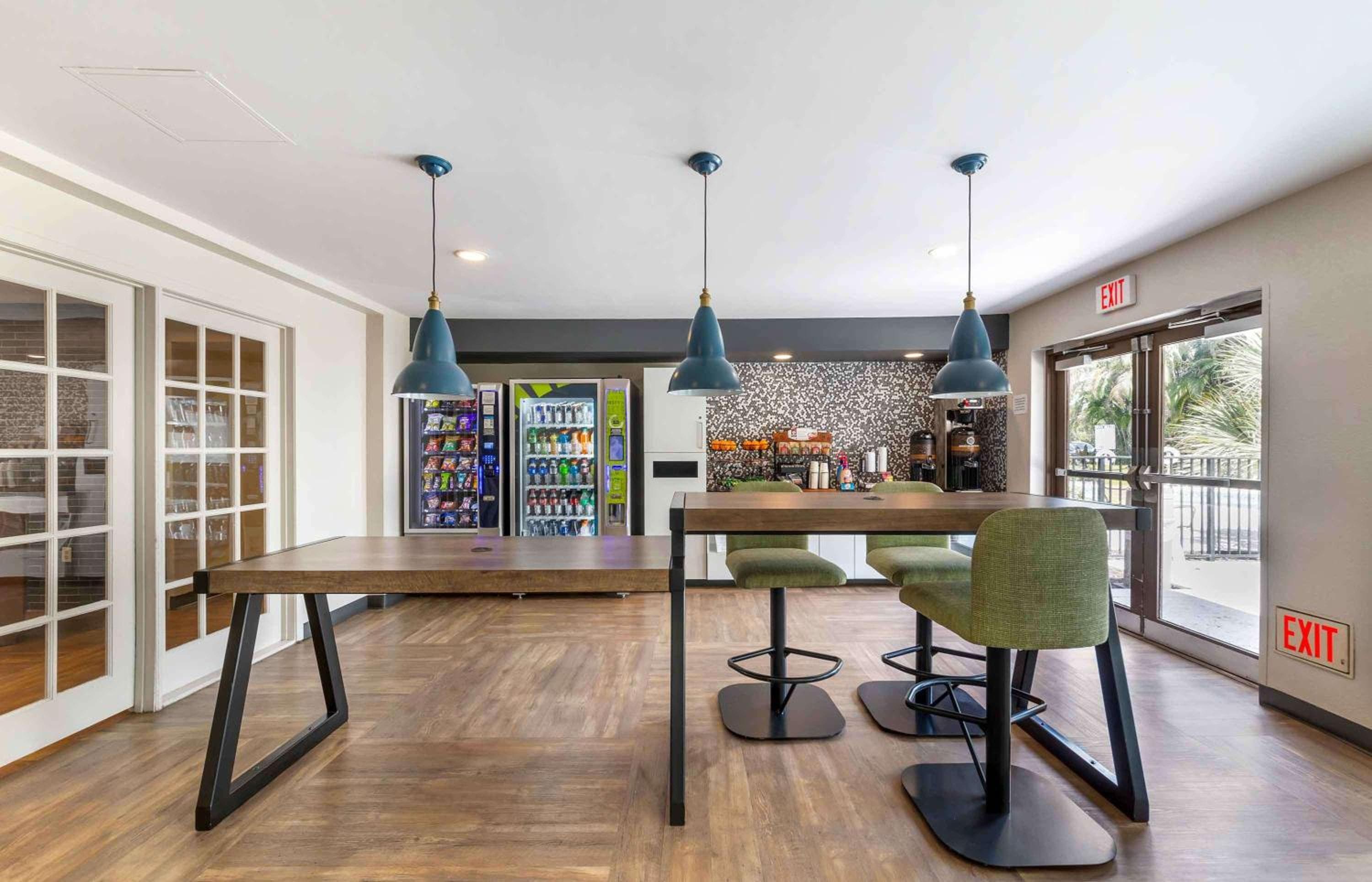 Soggiorno prolungato America Premier Suites - Miami - Aeroporto - Miami Springs — 9