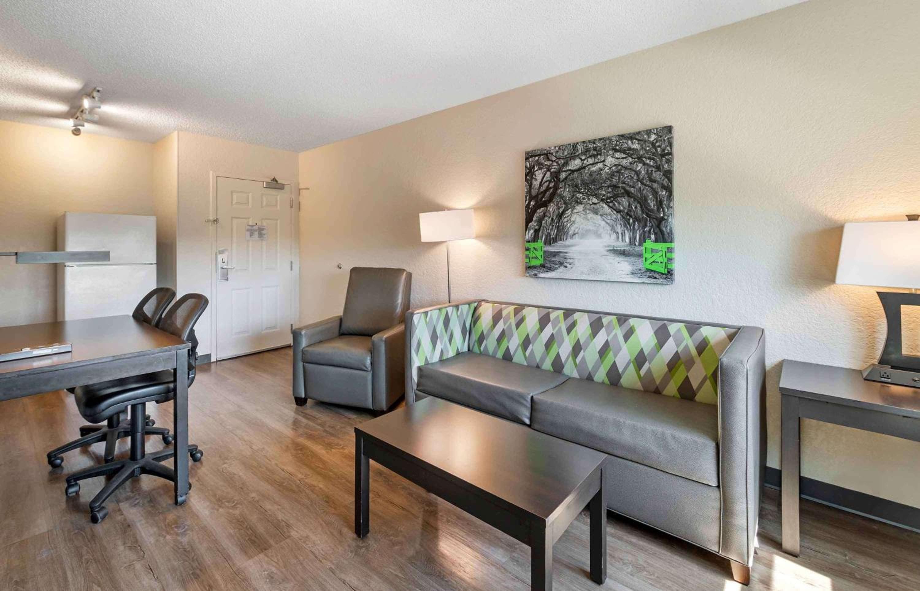 Extended Stay America Premier Suites - Miami - Airport - Doral - 25th Street — 24