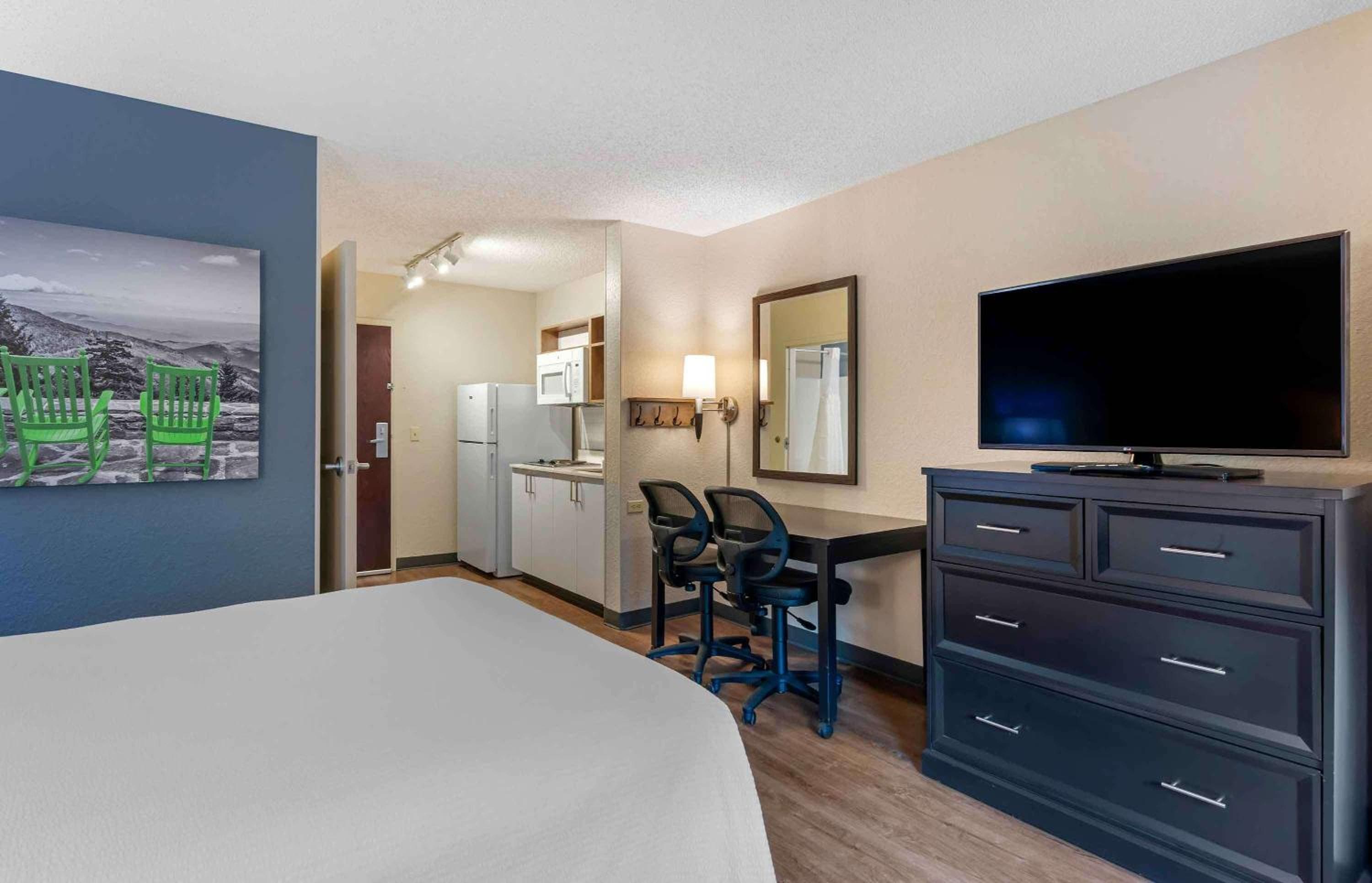 Extended Stay America Premier Suites - Miami - Coral Gables — 17