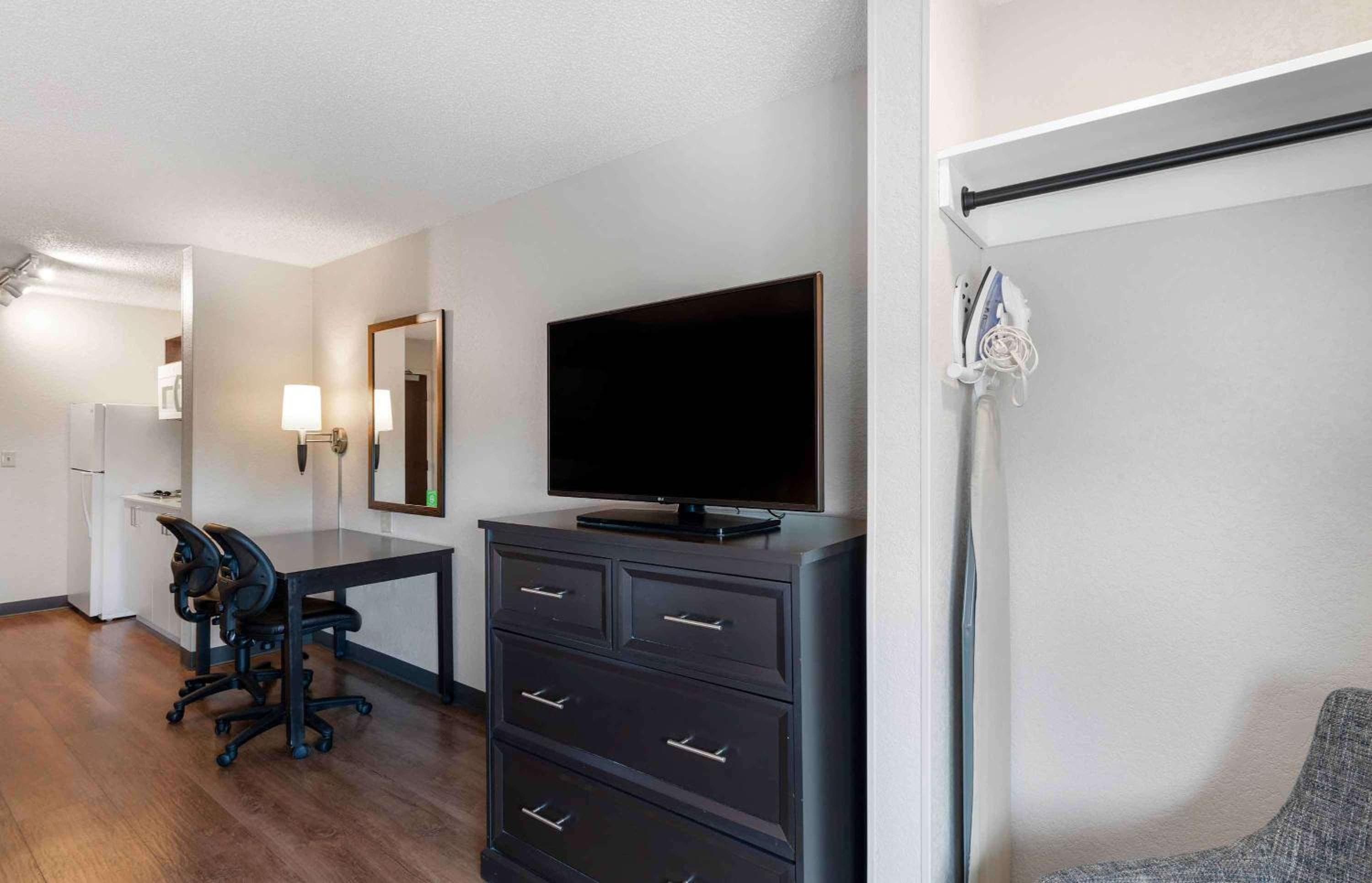 Extended Stay America Premier Suites - Miami - Downtown Brickell - Cruise Port — 23