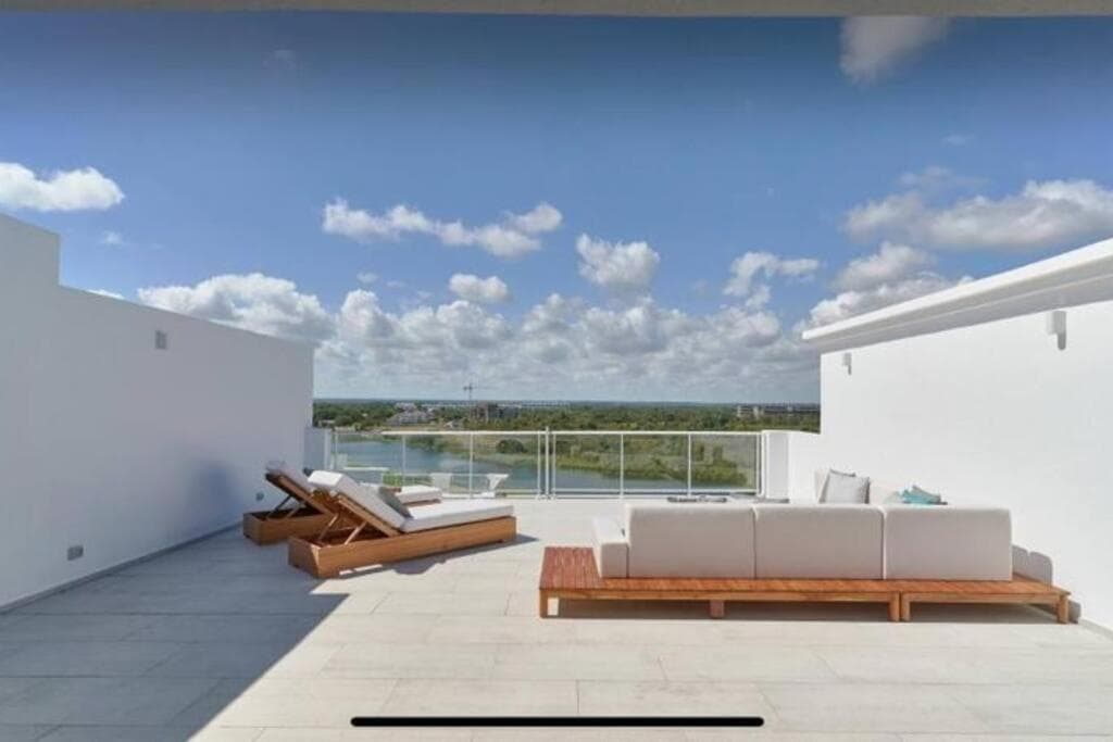 Ocean View Penthouse at Hard Rock by Unwind Properties — 21