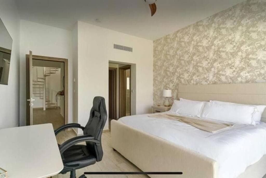 Ocean View Penthouse at Hard Rock by Unwind Properties — 24