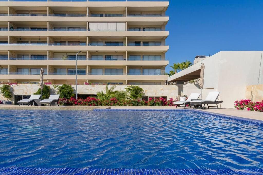 Palermo Vista Vela II 3BR/3.5 bath CONDO — 2