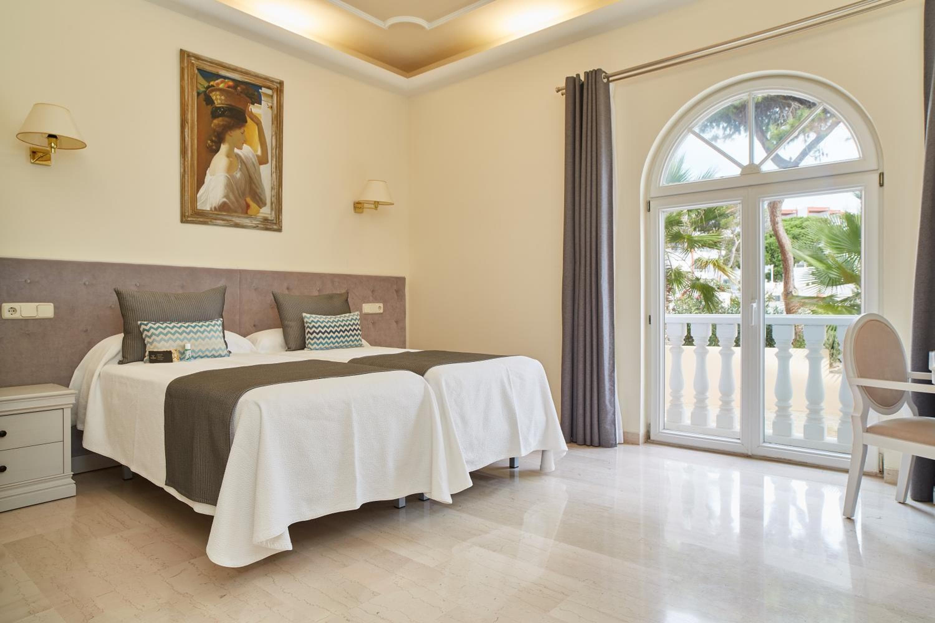 Grand Hotel Palladium Santa Eulalia del Rio — 16