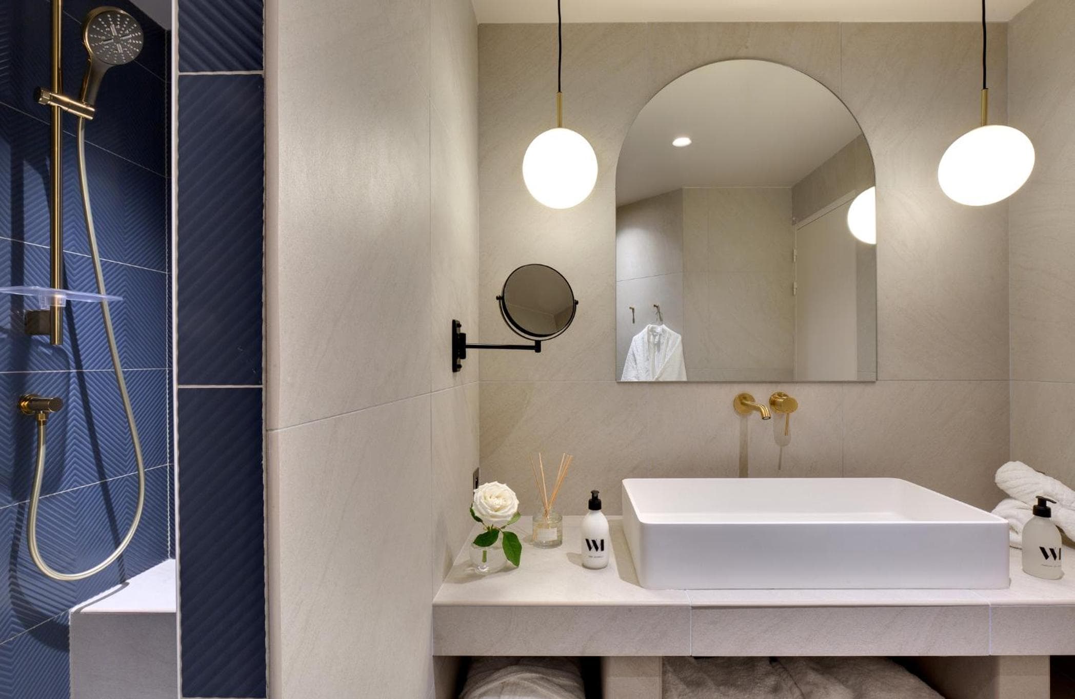 Hôtel Artemisia Montmartre — 7