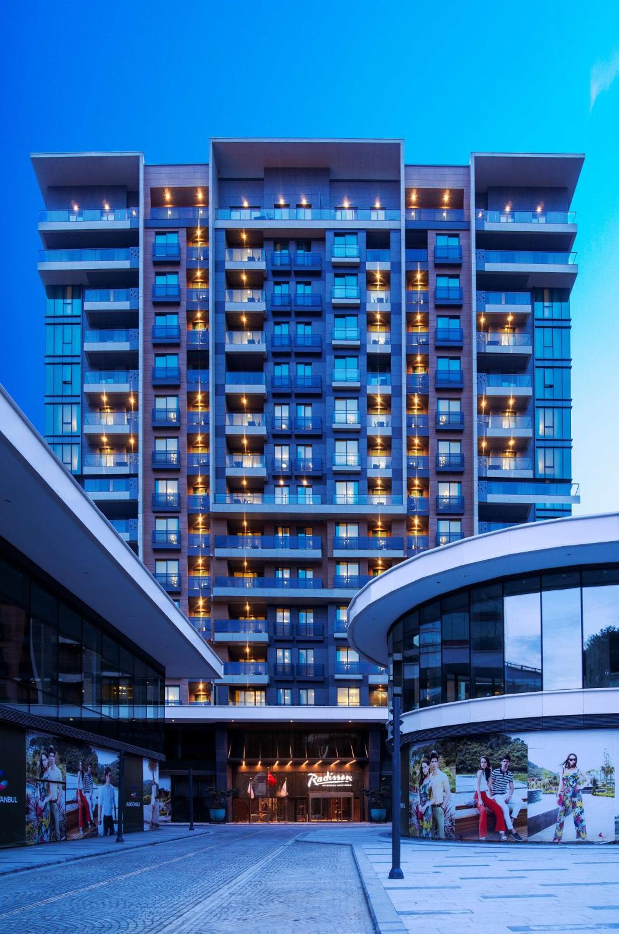 Radisson Residences Vadistanbul — 1