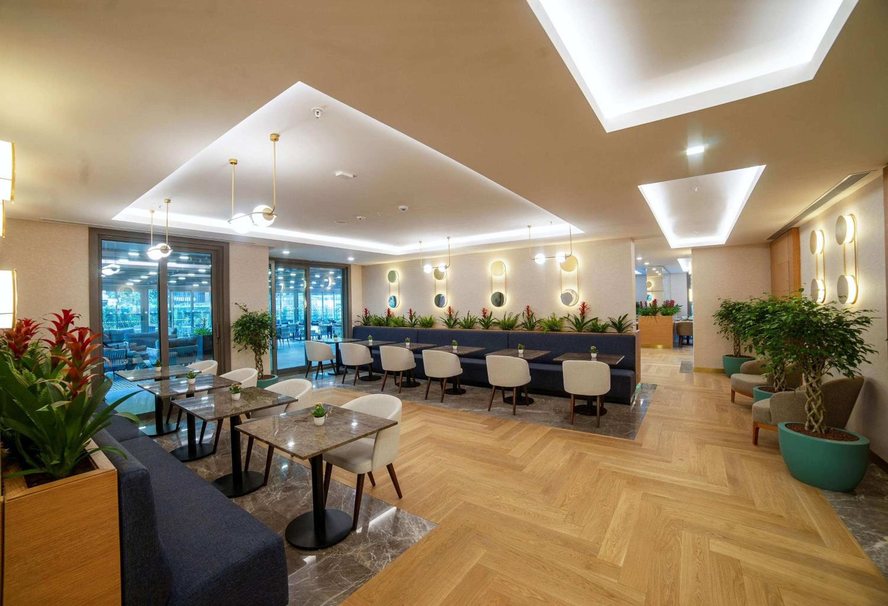 Radisson Residences Vadistanbul — 16