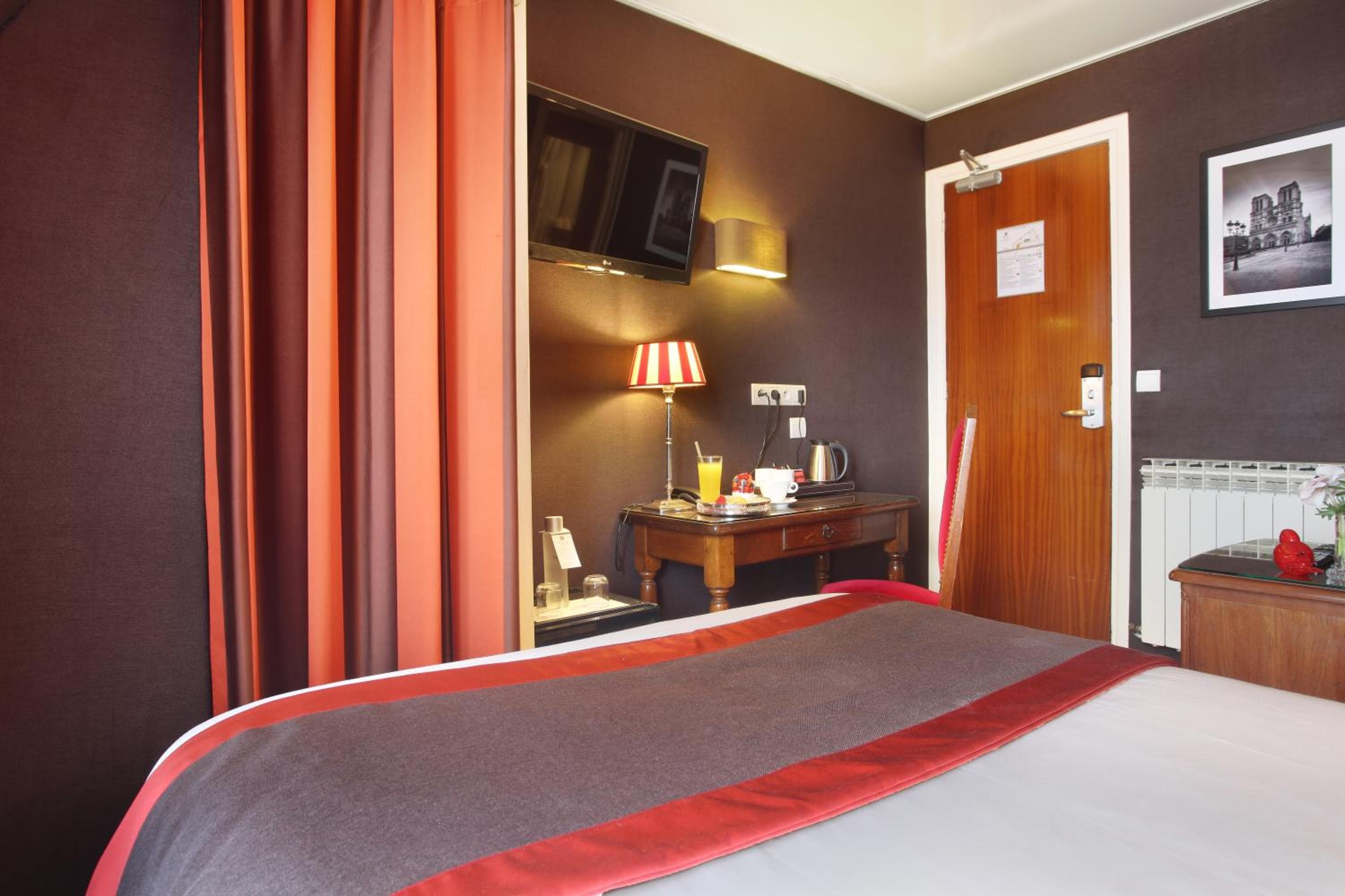 Hotel Trianon Rive Gauche — 23