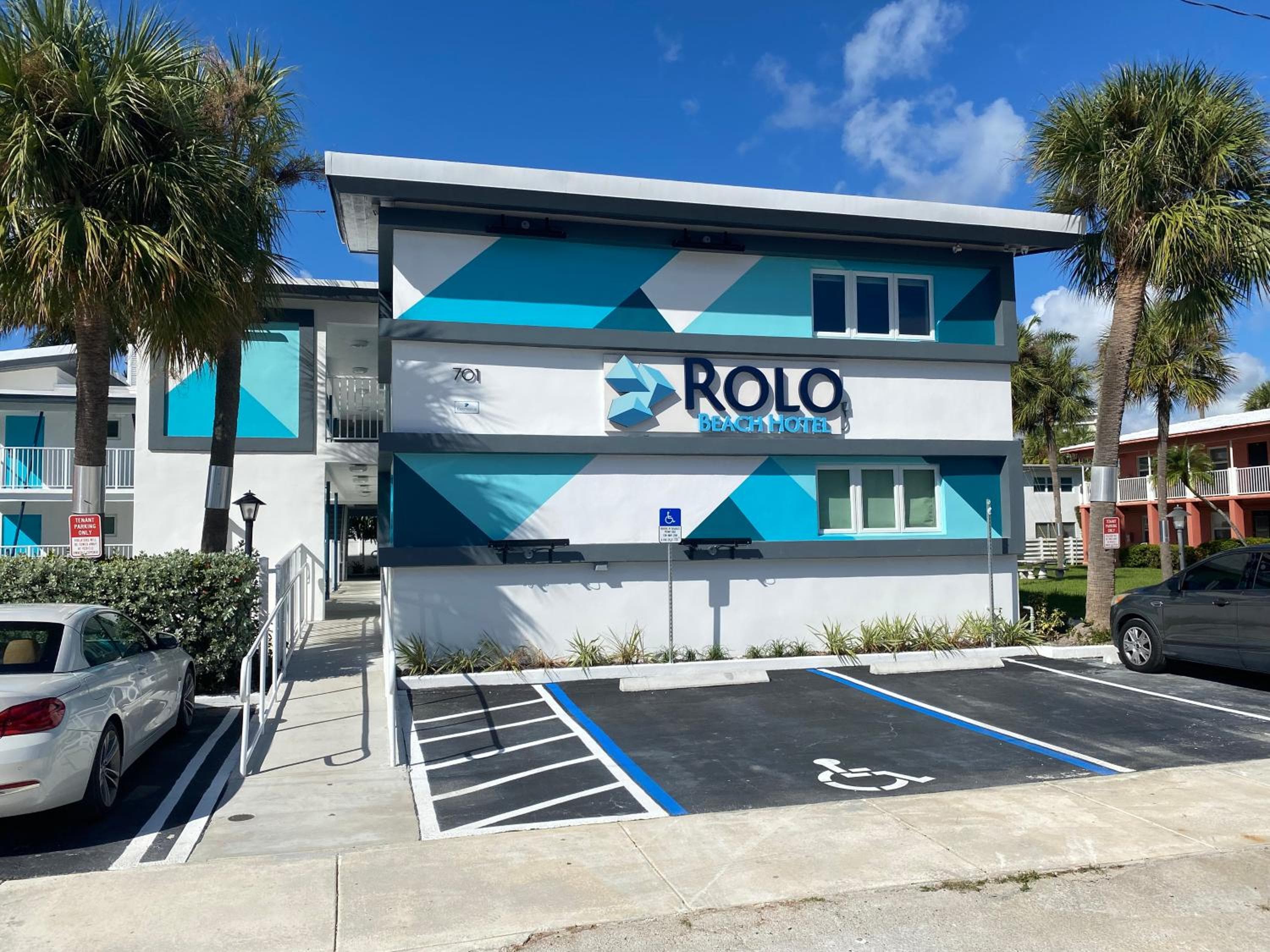 Rolo Beach Hotel — 8