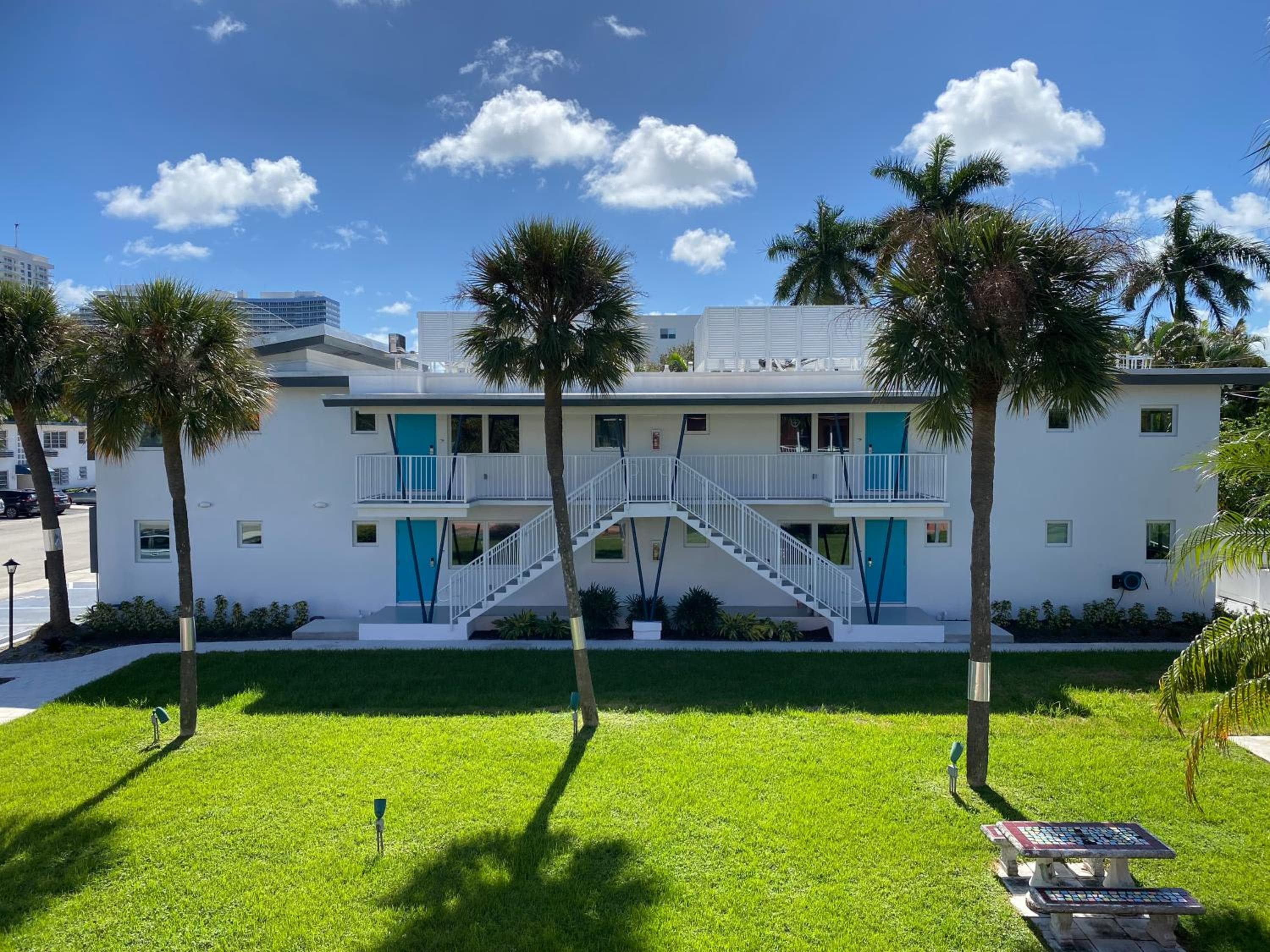 Rolo Beach Hotel — 10