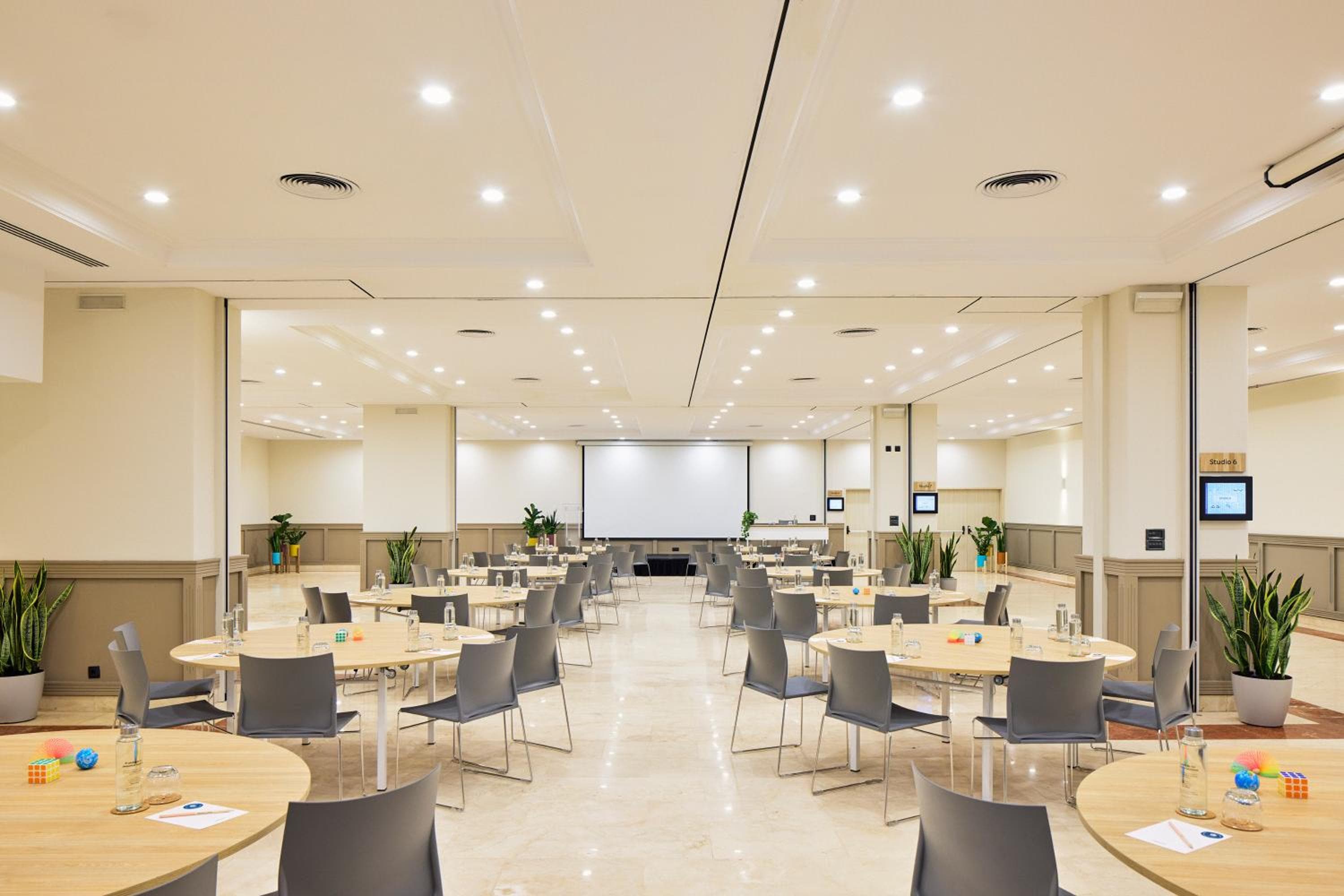 INNSiDE by Meliá Barcelona Apolo hotel, Avenida Paralelo, 57-59, Barcelona, Spain — photo 49