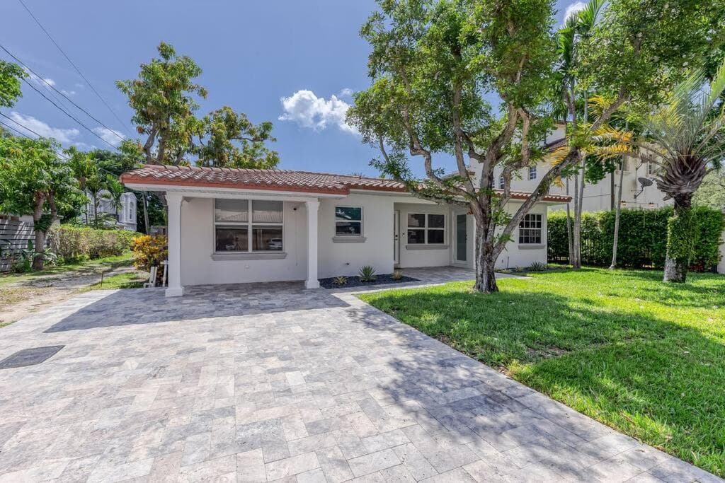 Mango Manor - Walk to Las Olas! — 1