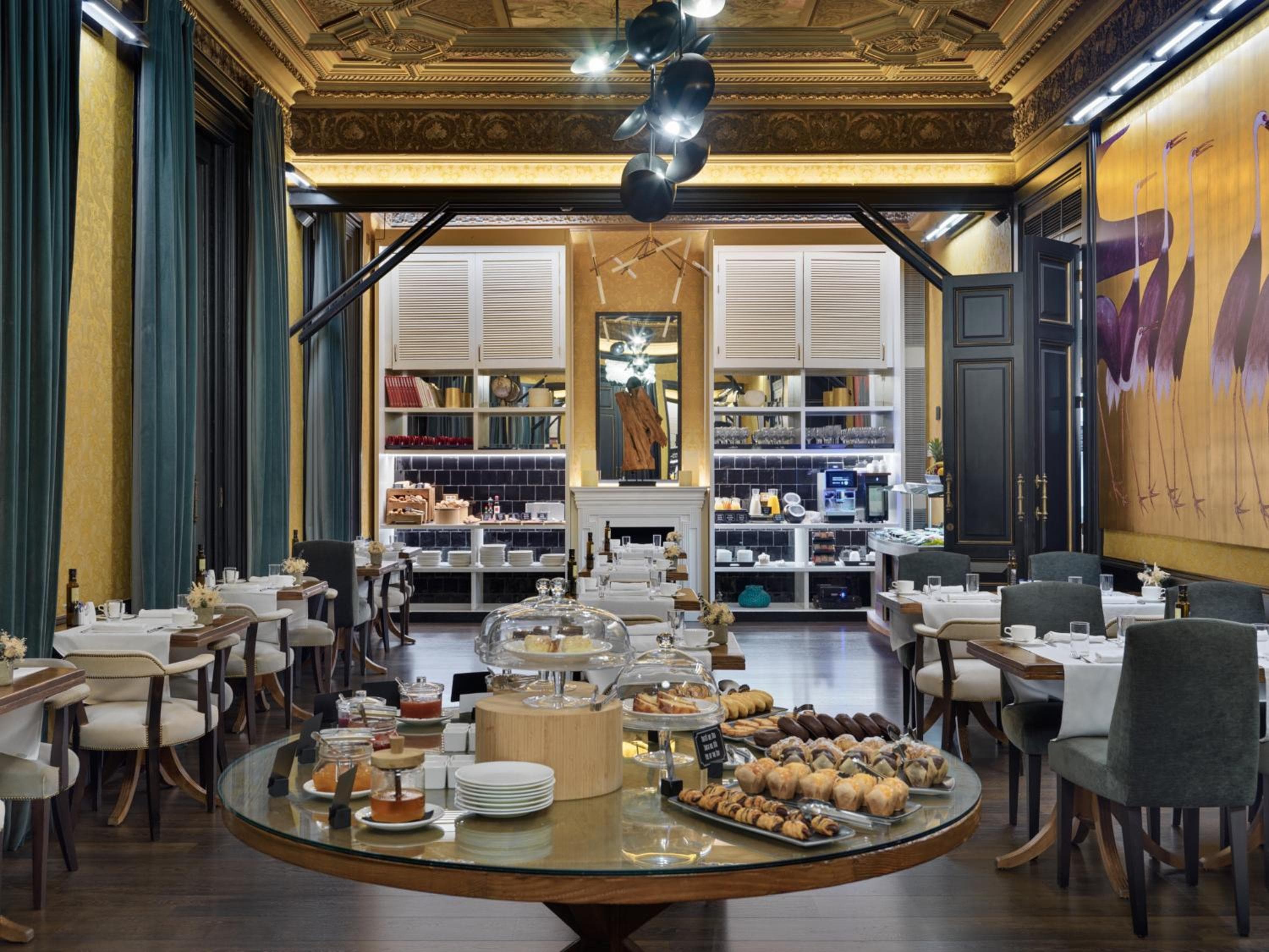 Boutique Hotel H10 Catalunya Plaza — 17