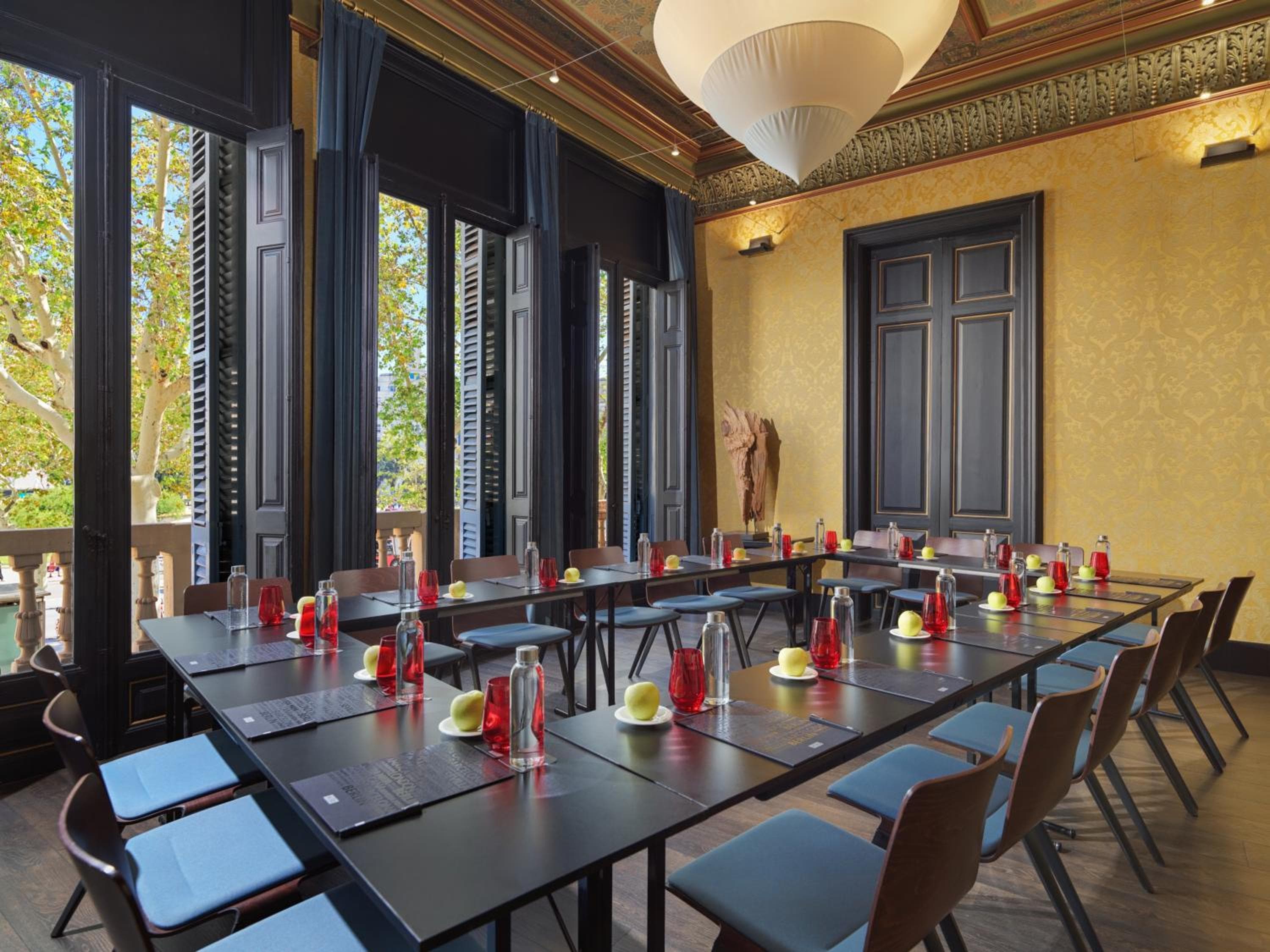 Boutique Hotel H10 Catalunya Plaza — 22