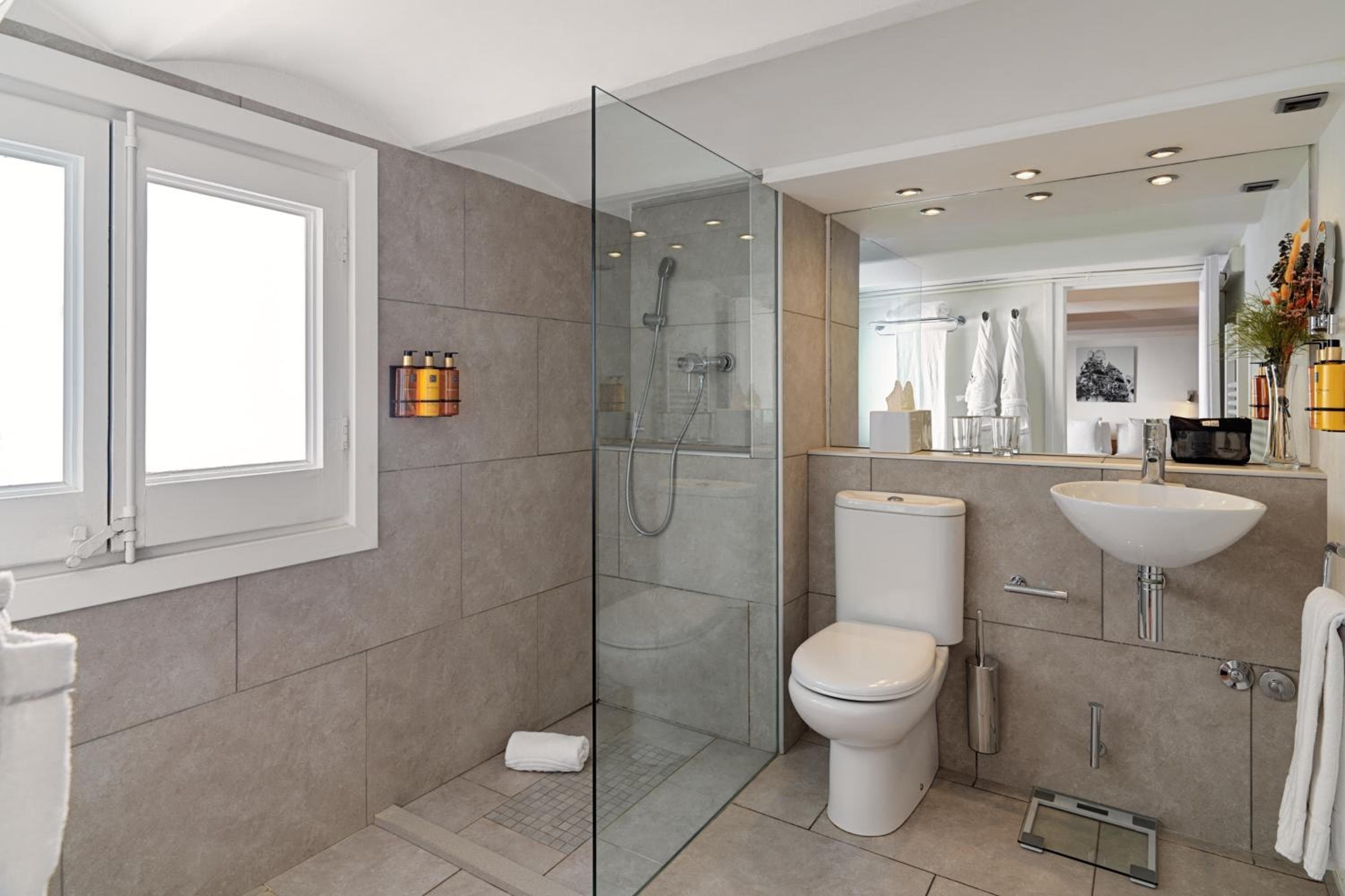 Boutique Hotel H10 Catalunya Plaza — 10