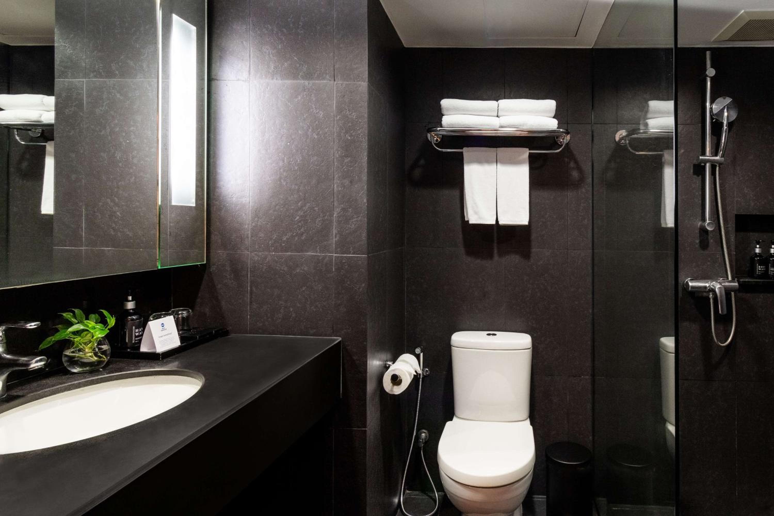Best Western Sukhumvit 20 — 11