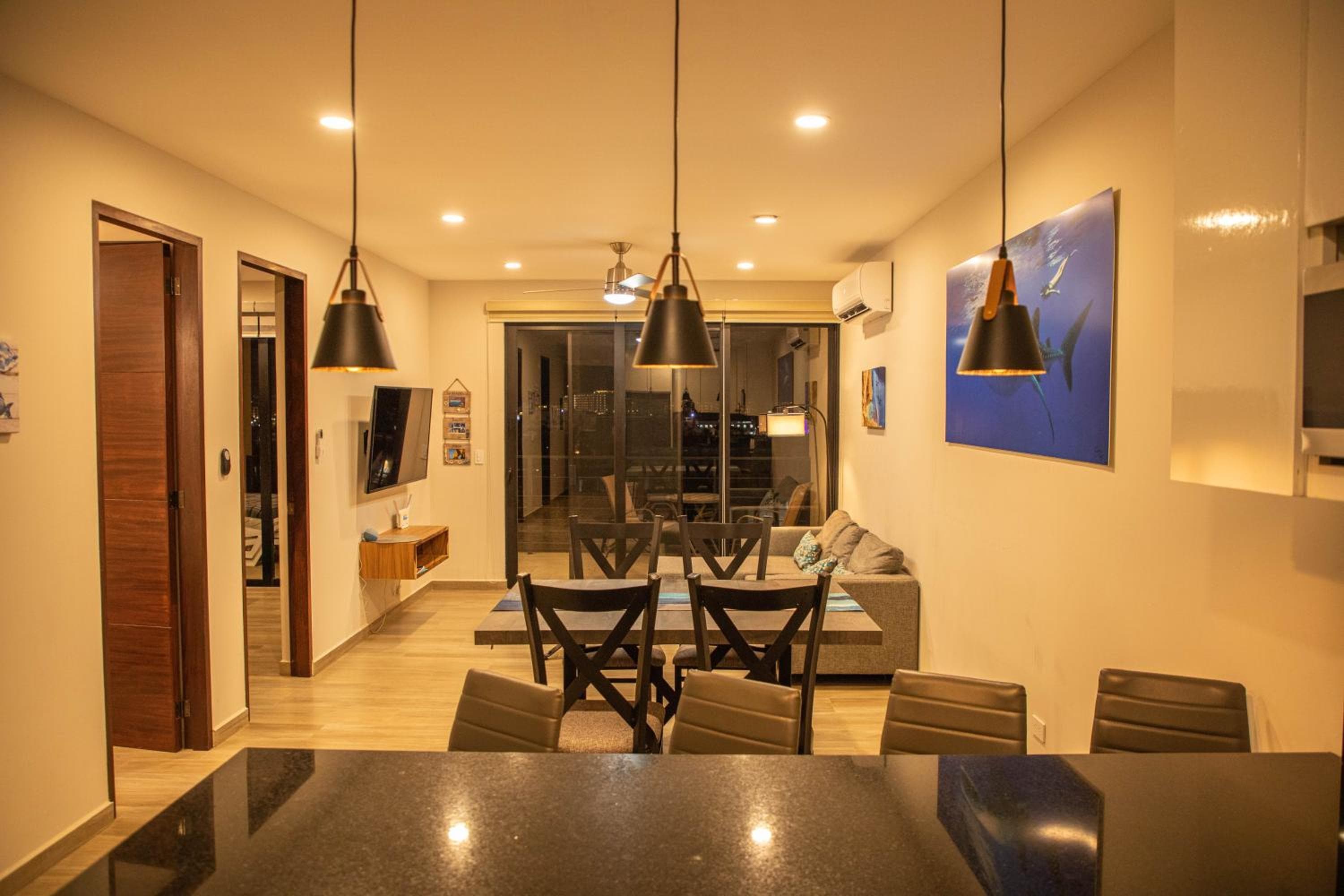 NUOVO condominio con piscina sul tetto e vista — 1