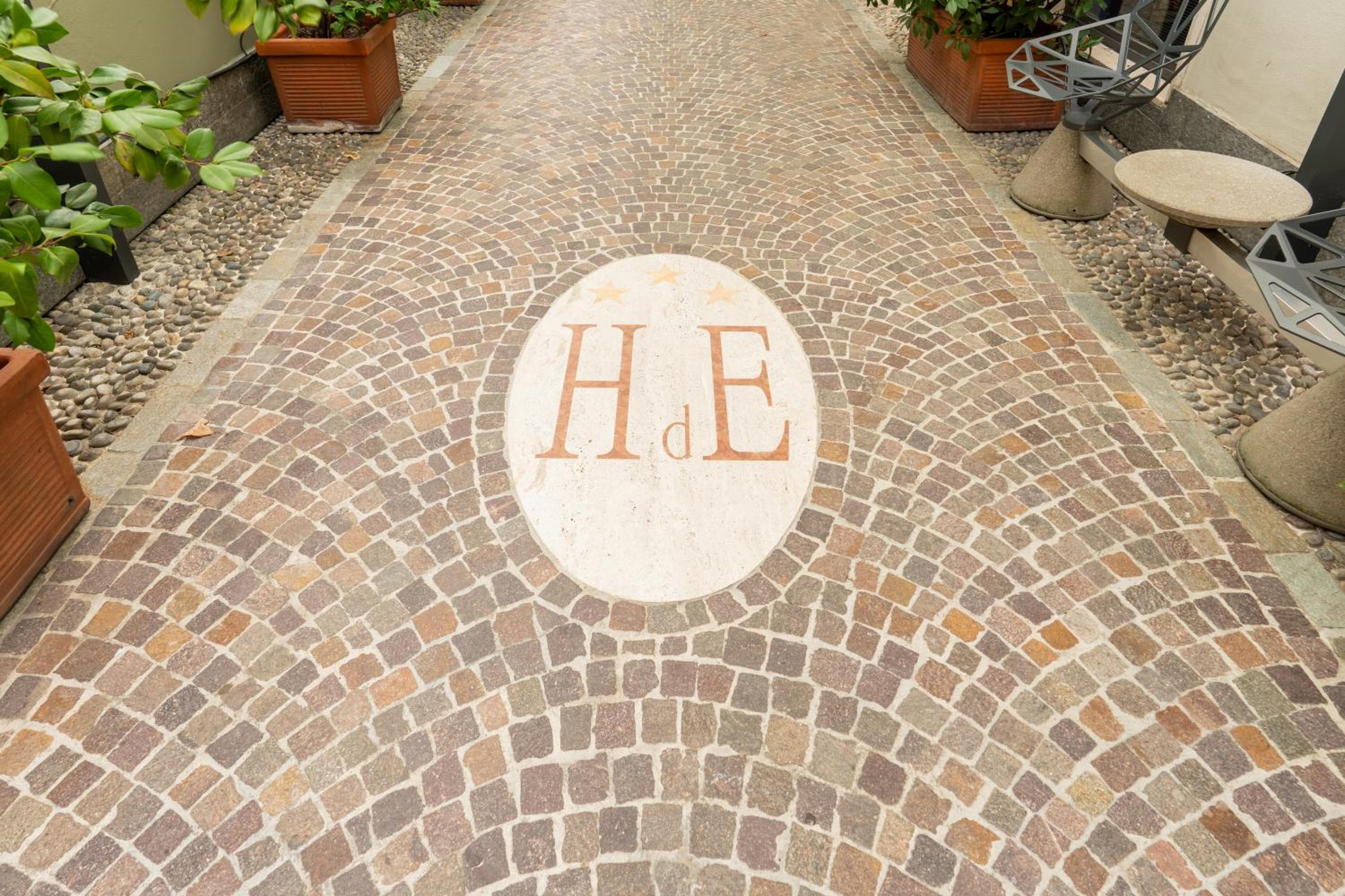 Hotel Des Etrangers — 4