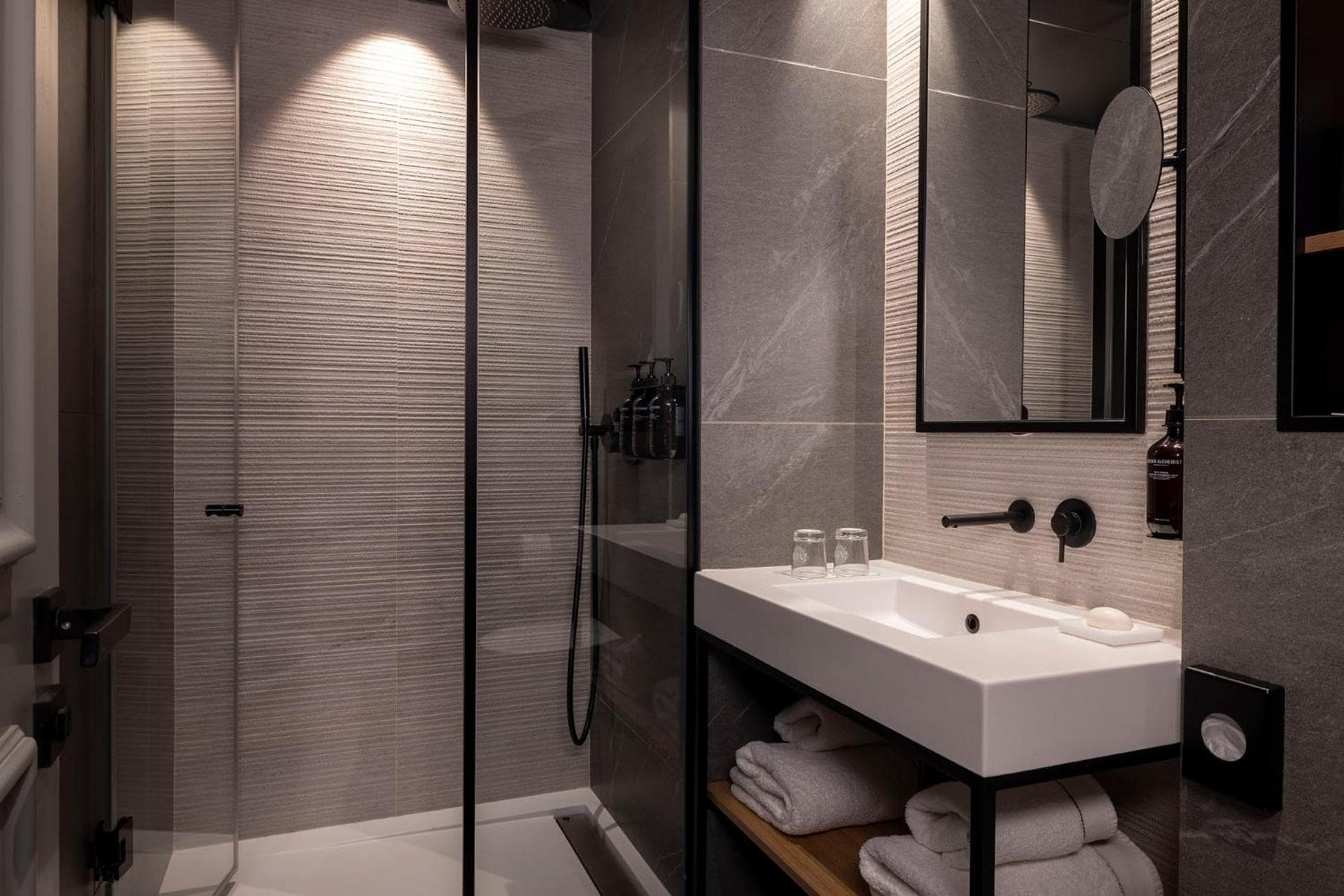 Victoria Palace Hotel hotel, 6 Rue Blaise Desgoffe, Paris, France — photo 83