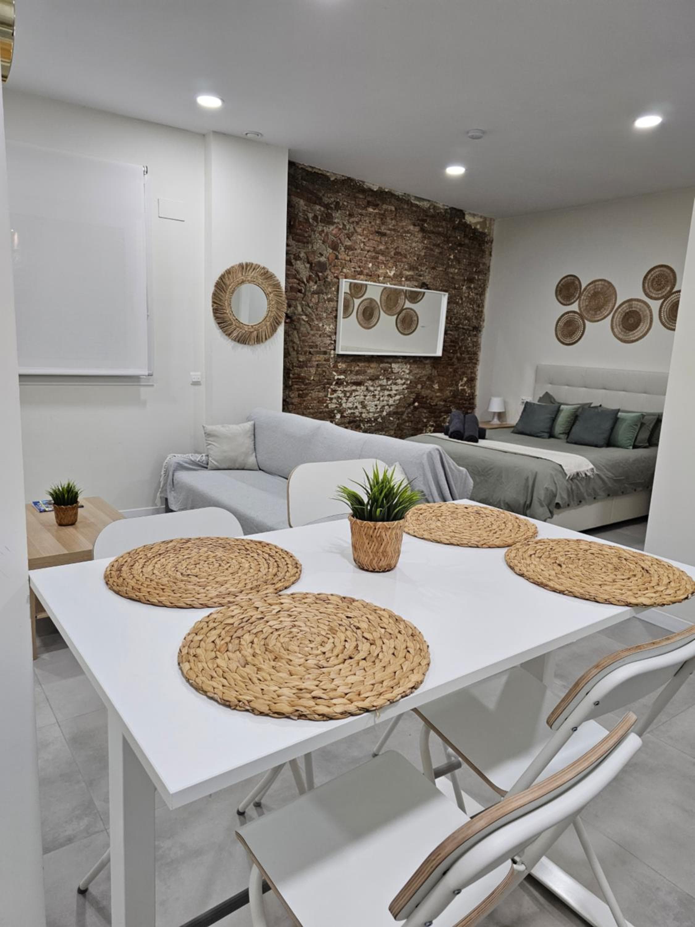 Estudio Trinidad Centro Málaga 2 — 5