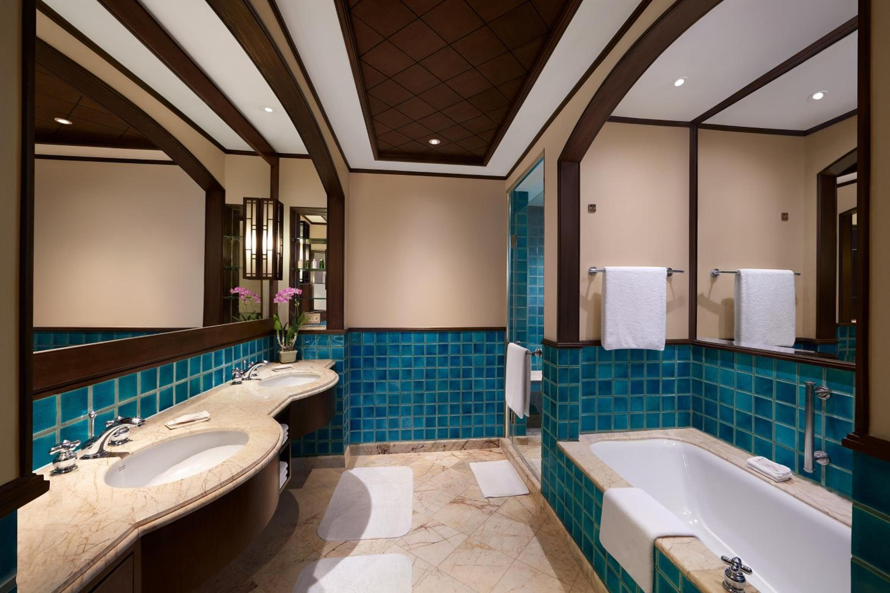 Sheraton Grande Sukhumvit, a Luxury Collection Hotel, Bangkok — 10