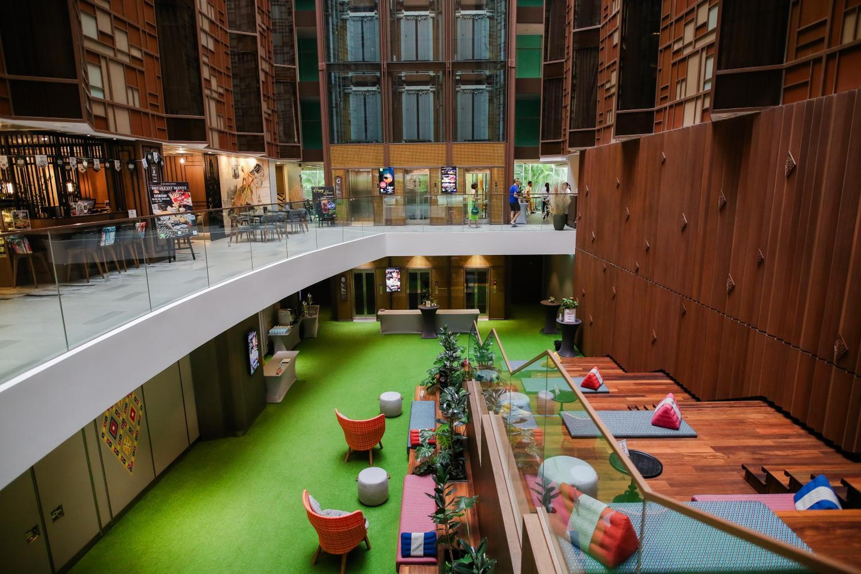 ibis Styles Bangkok Silom — 22