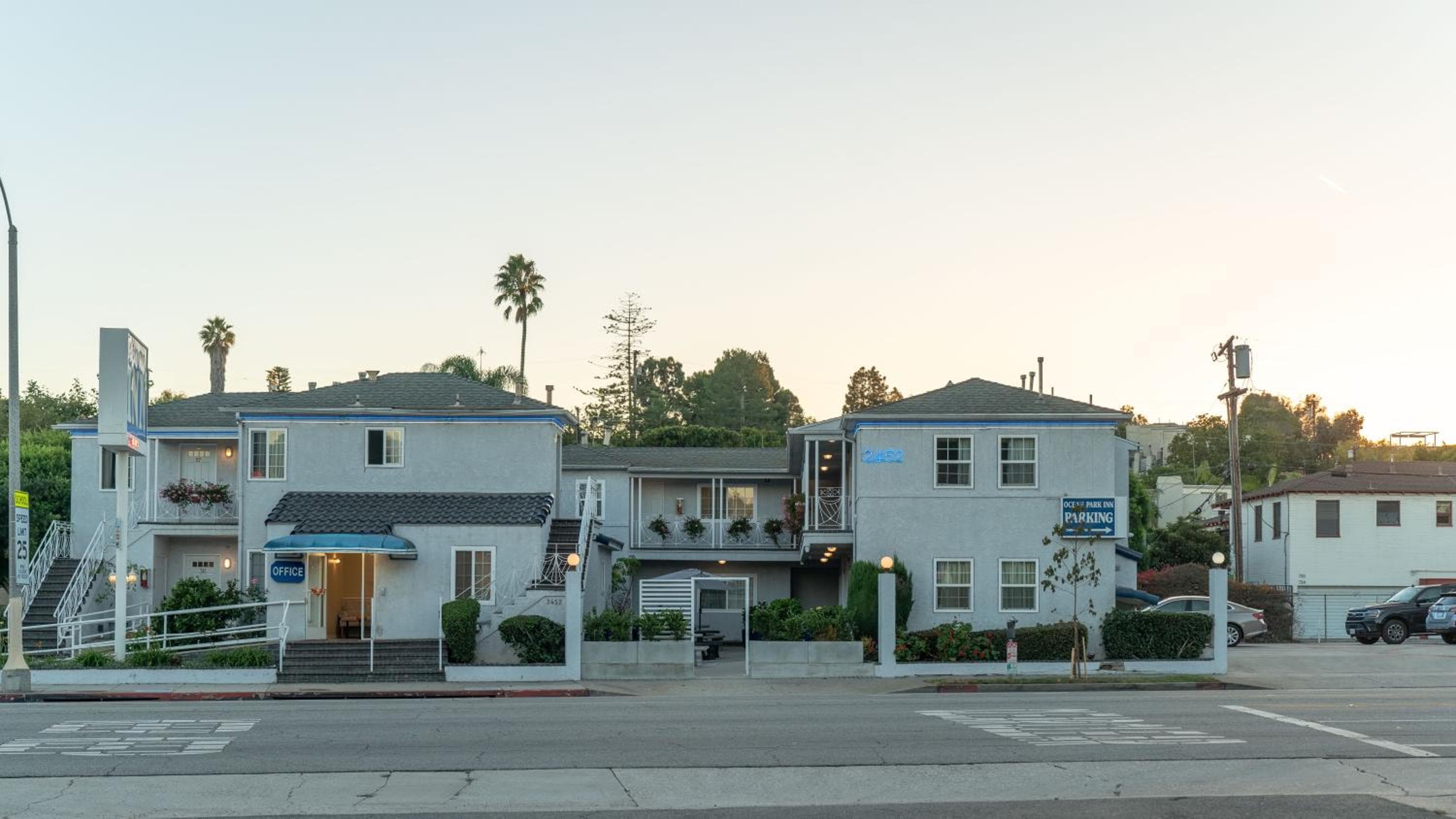 Ocean Park Inn — 23