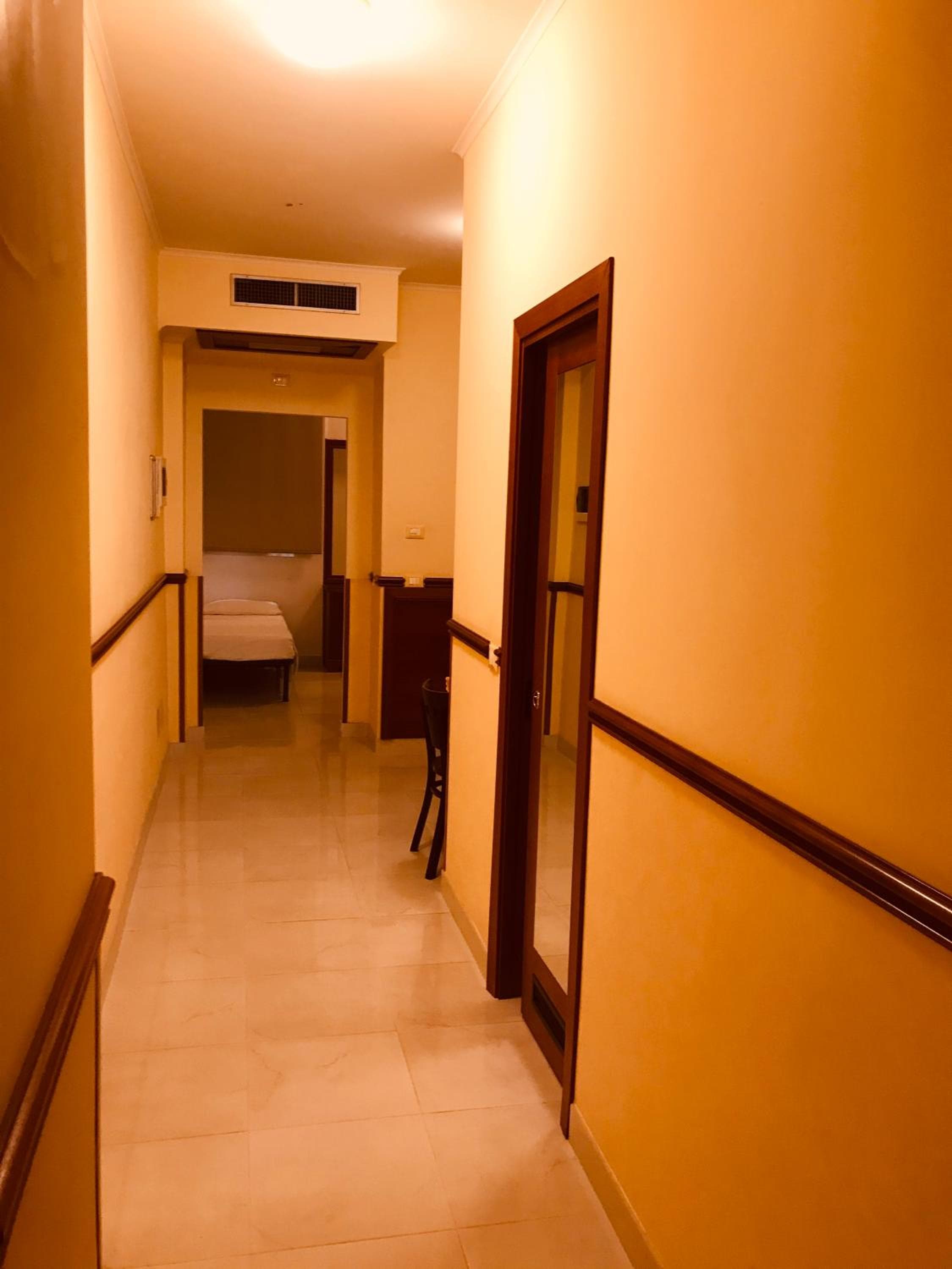Hotel Virgilio — 22