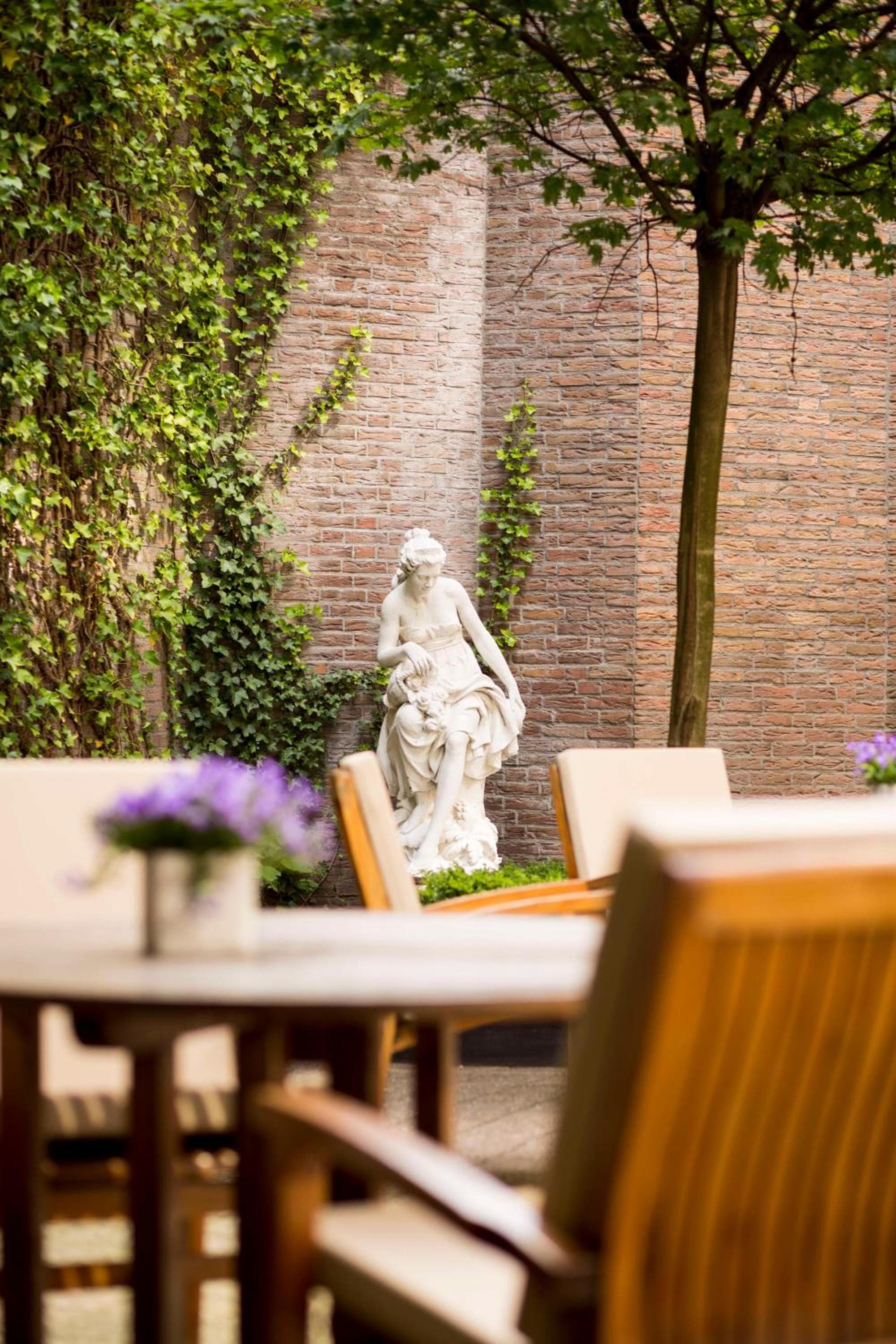 NH Amsterdam Leidseplein — 16