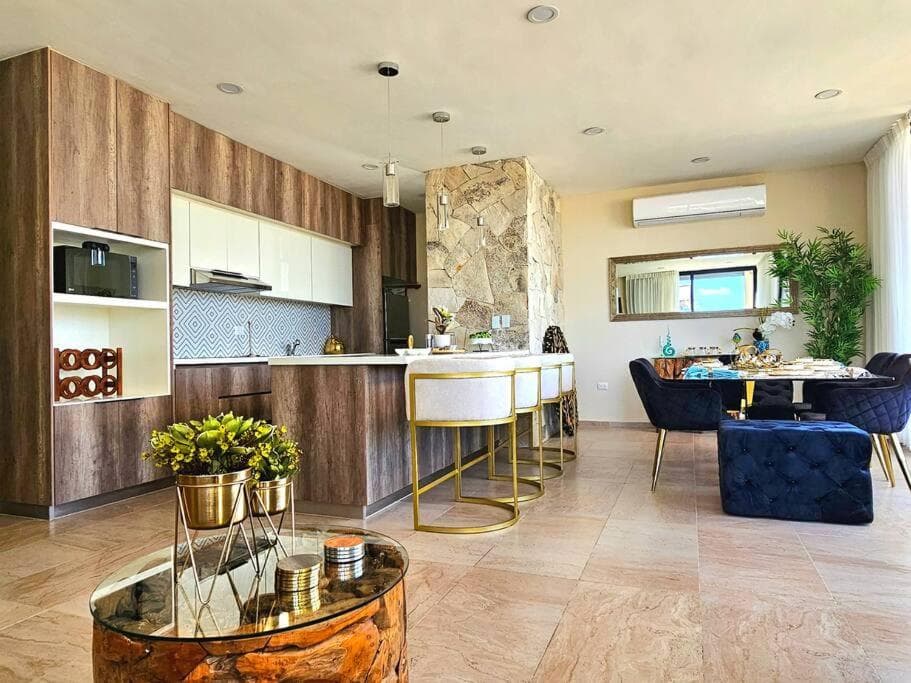 Amazing Panoramic View from Penthouse in Pedregal — 16
