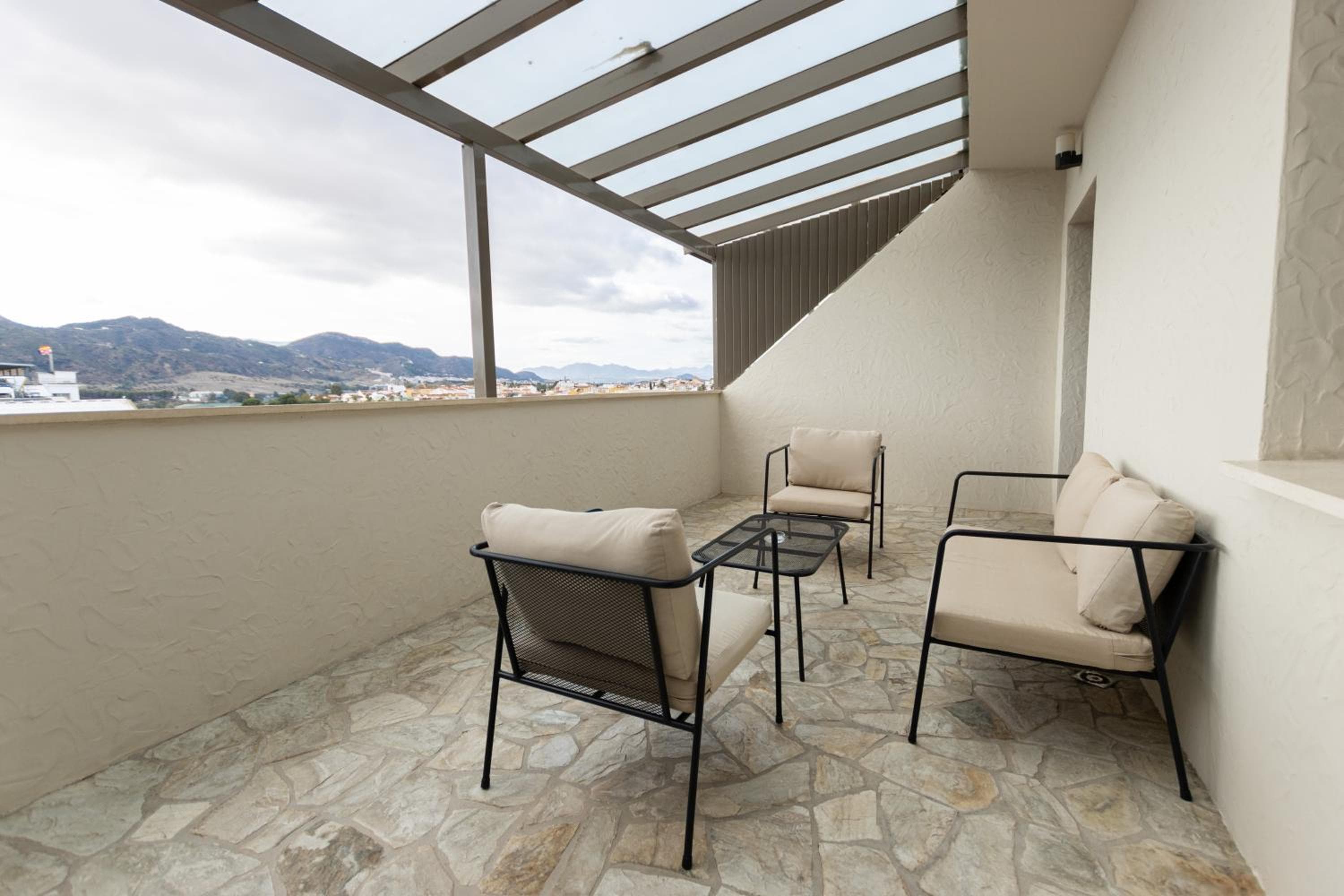 Gce Hoteles — 27