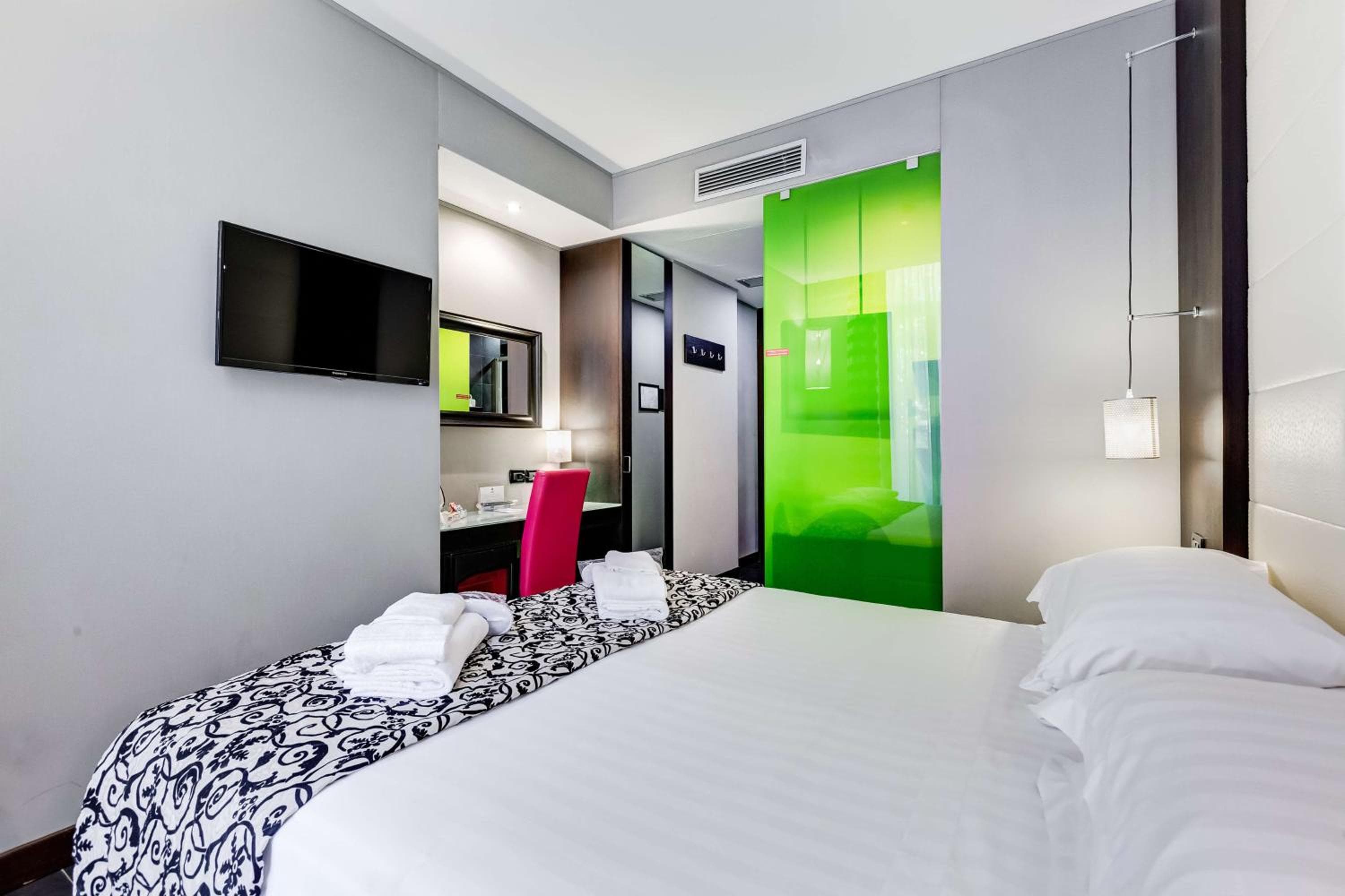 Best Western Cinemusic Hotel — 4