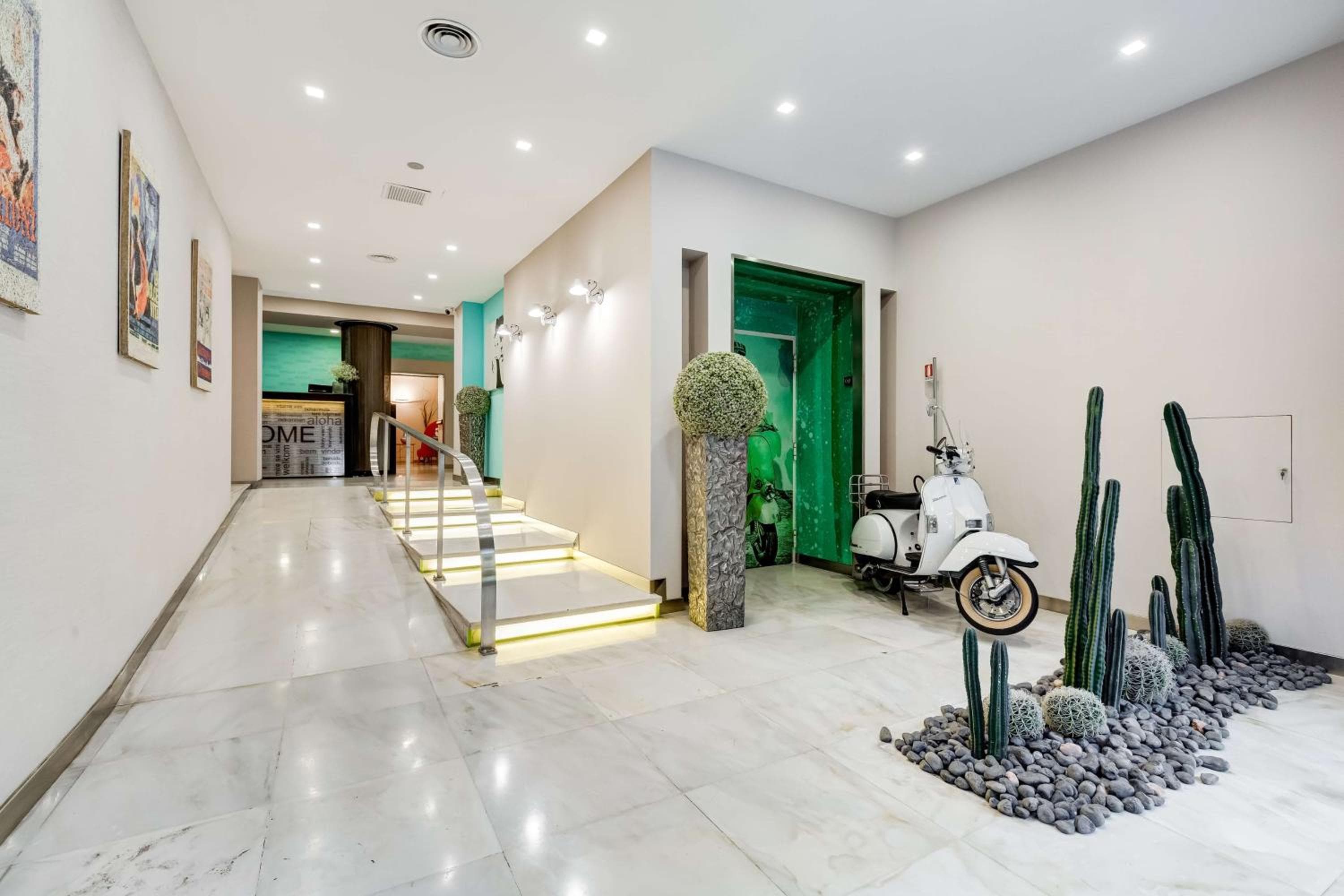 Best Western Cinemusic Hotel — 3