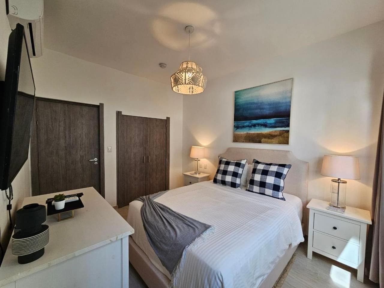 Awesome Location 1BDR in the heart of Los Corales — 8
