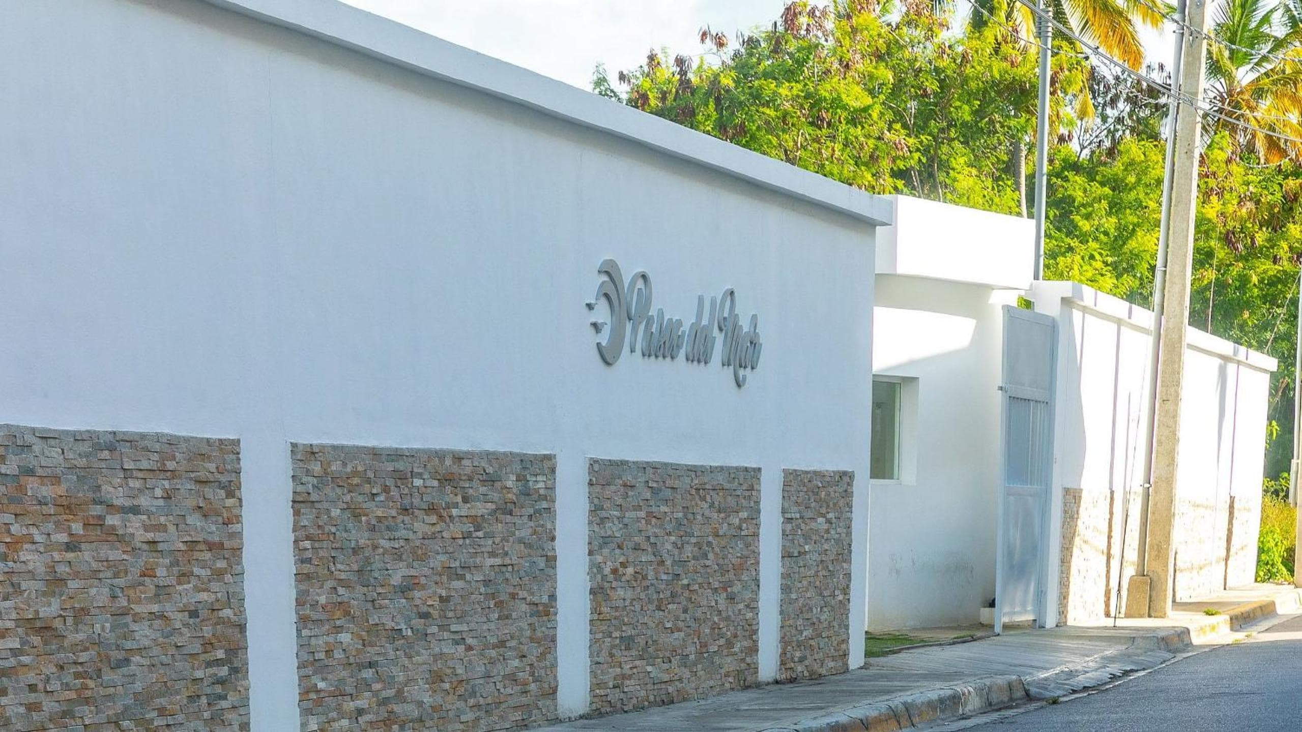 Impresionante ubicación 1BDR en el corazón de Los Corales — 15